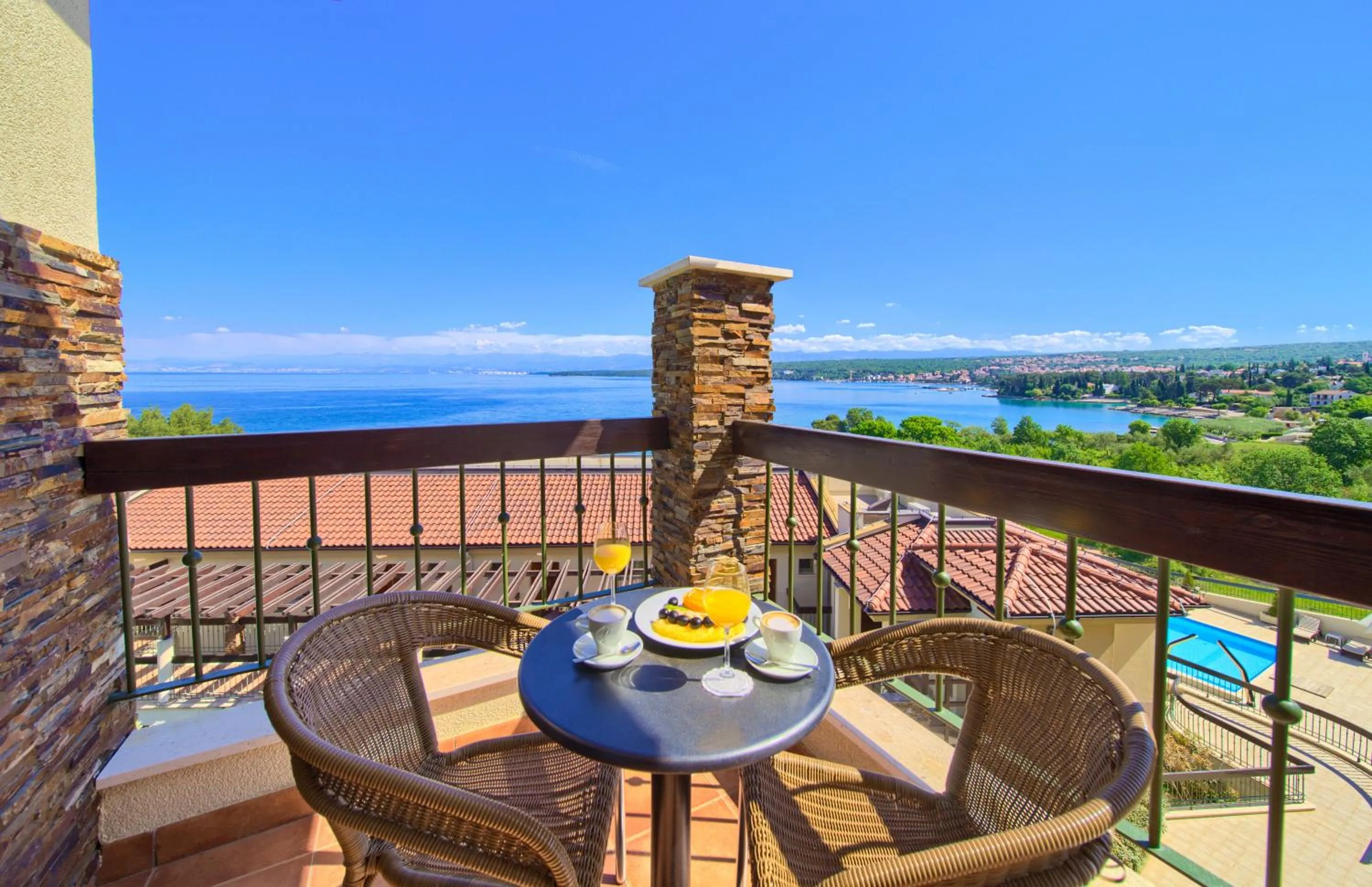 Balcony/Terrace in Blue Waves Resort