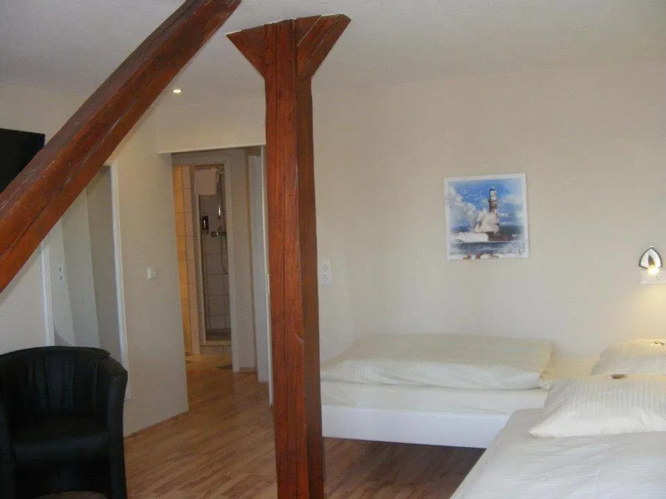 Bed in Landgasthof Tarp