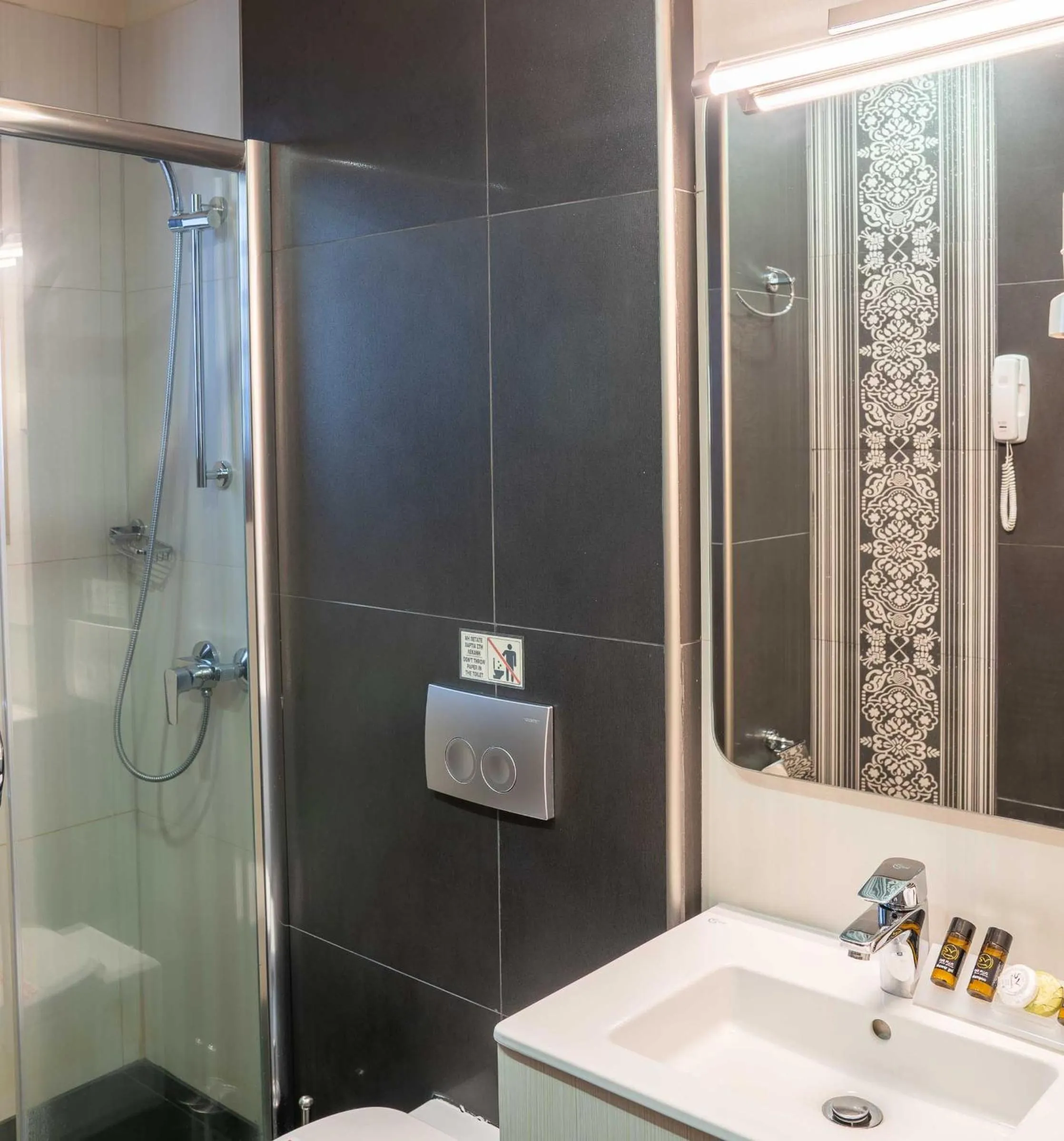 Bathroom in Olympus Terra Boutique Hotel