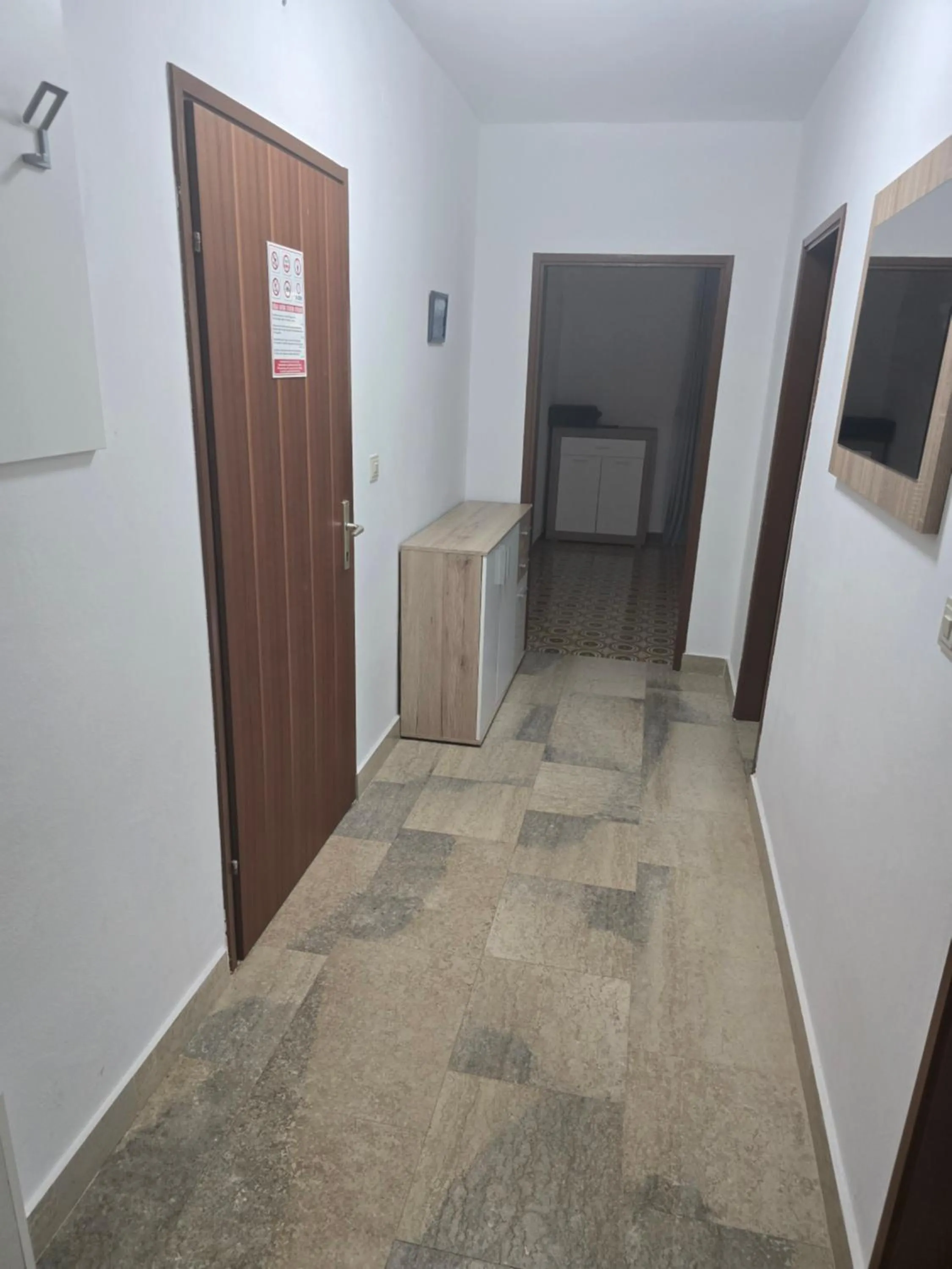 Apartment Dragica