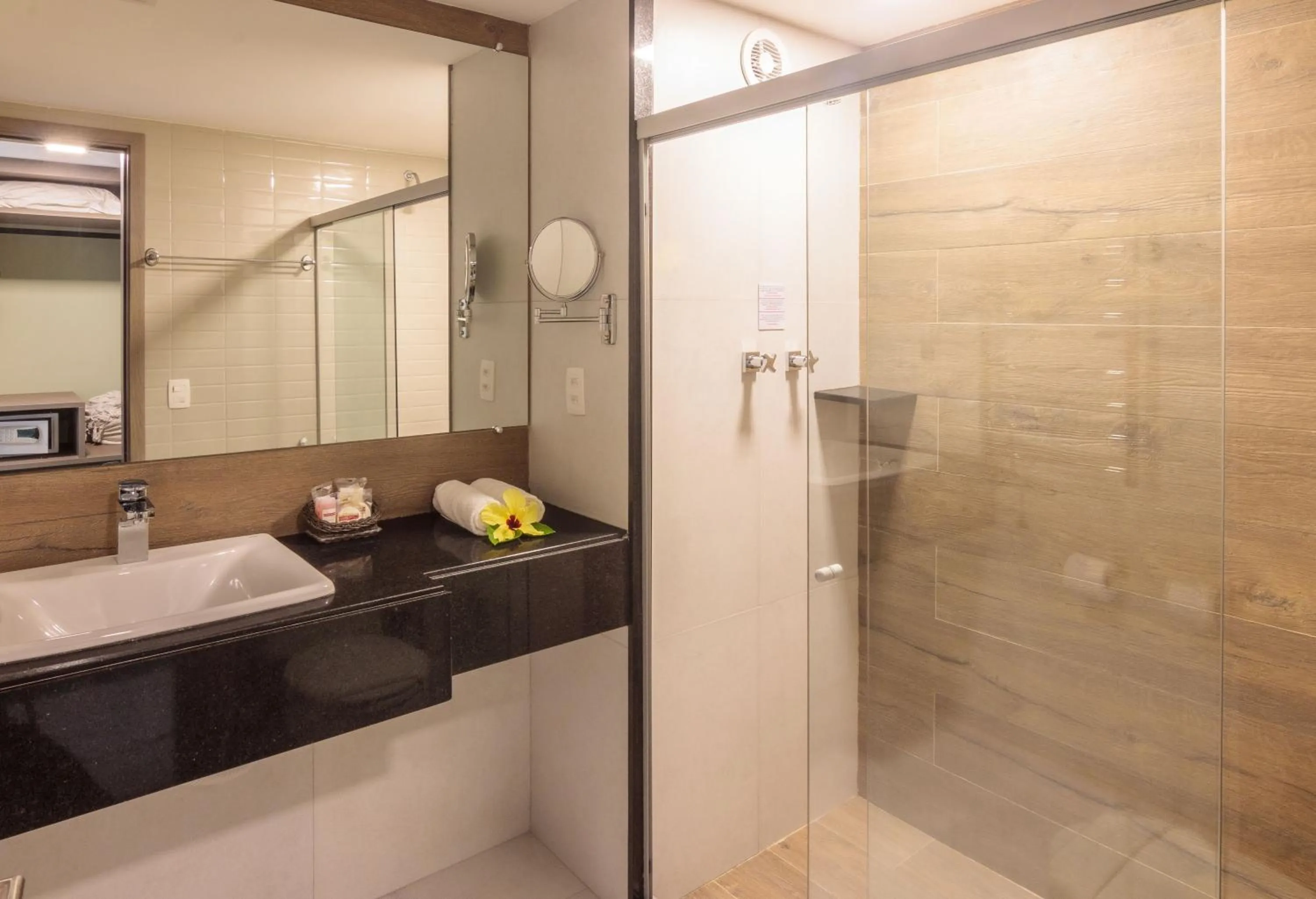 Shower in Hotel Solar Porto de Galinhas