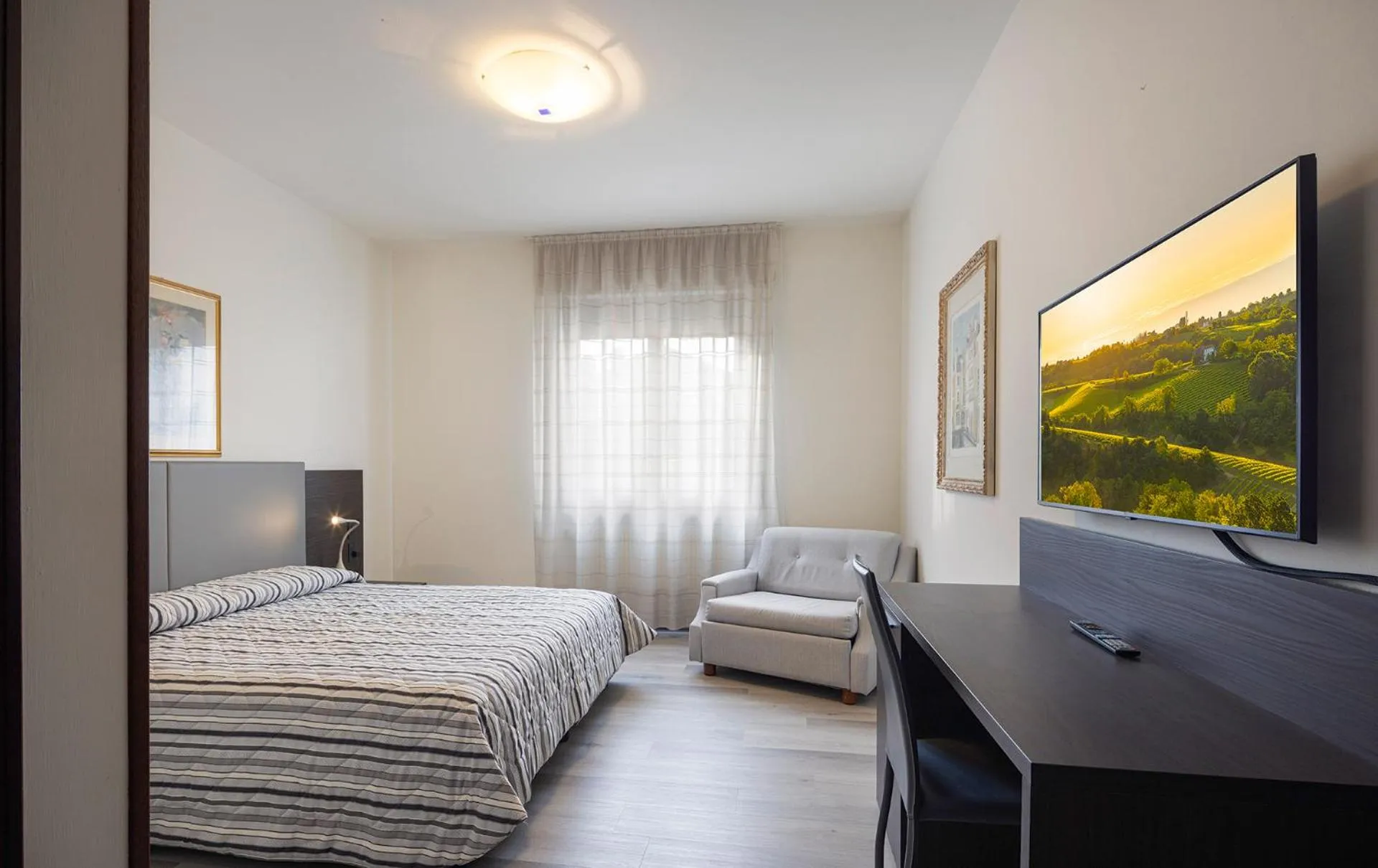 Bed in Hotel Cristallo