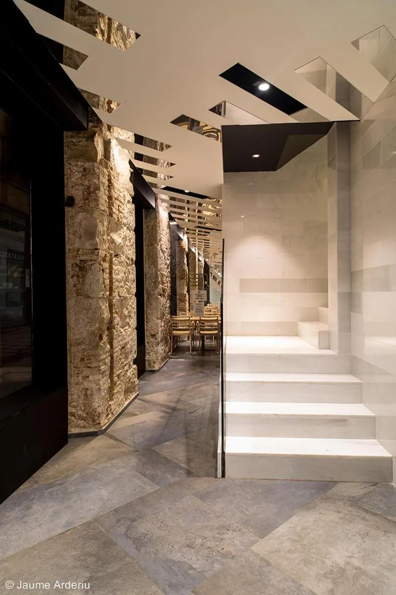 Area and facilities in Barcelona House