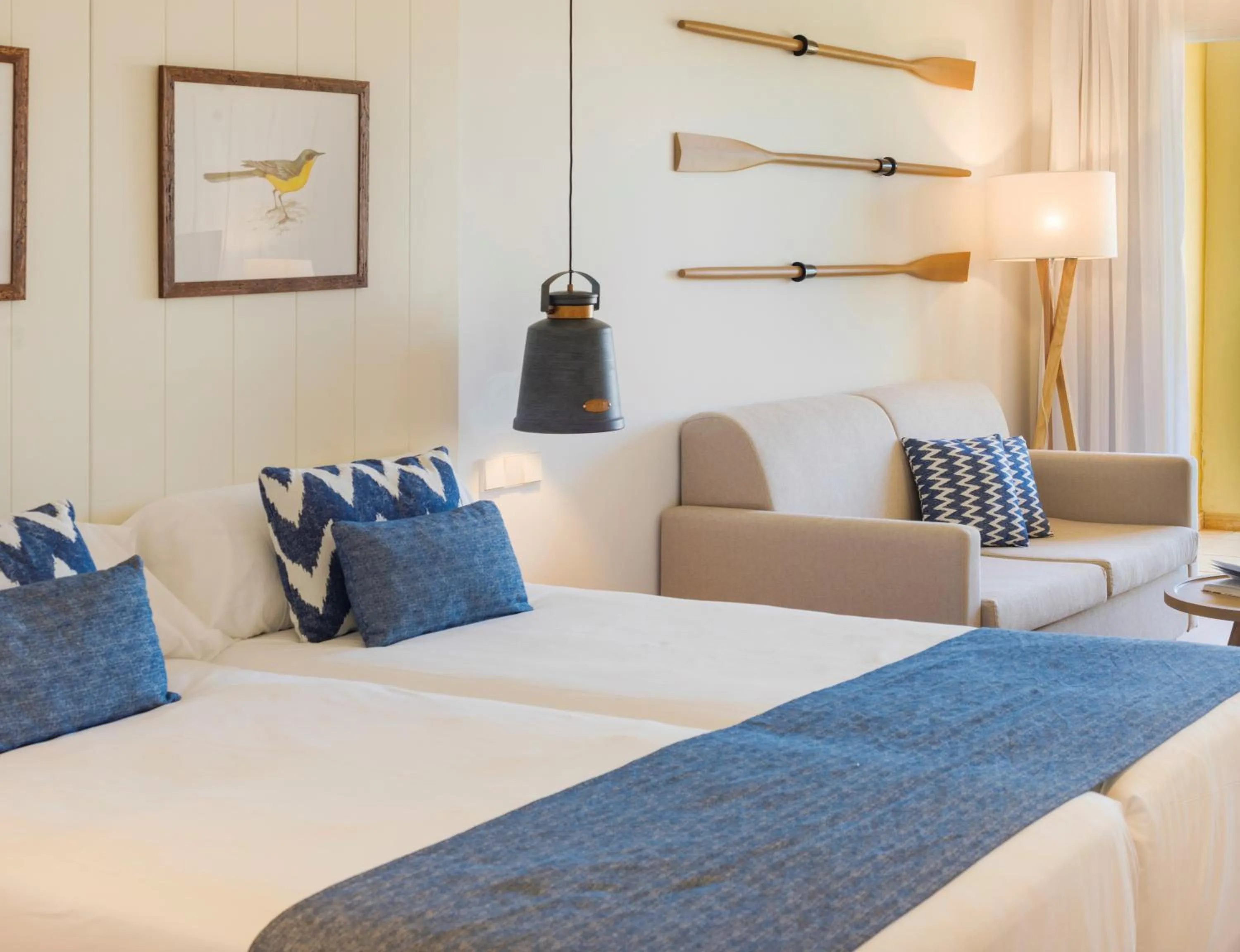 Bed in Club del Sol Aparthotel