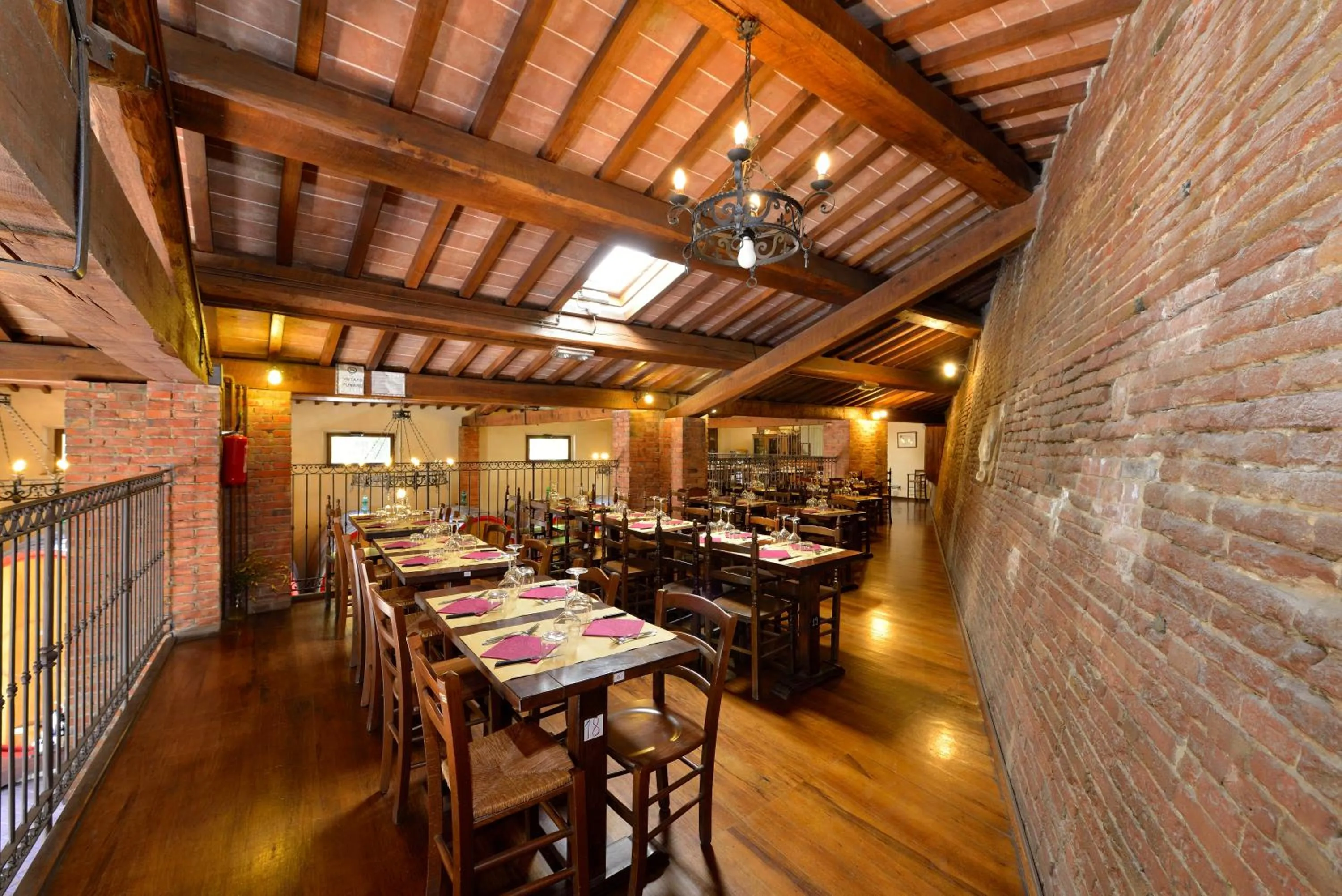 Restaurant/places to eat in La Corte Medicea