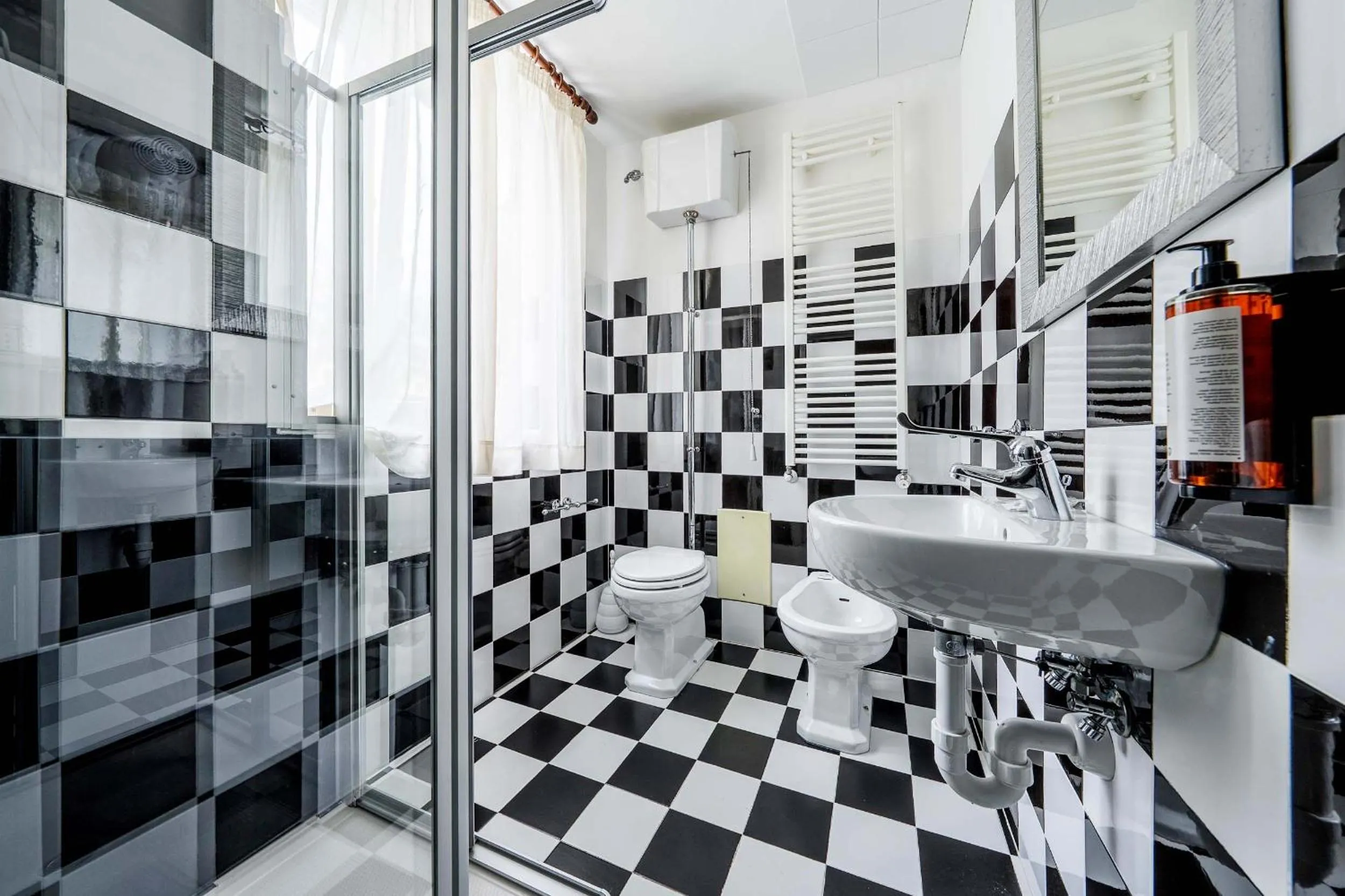 Bathroom in HOTEL AURONZO - outdoor basecamp