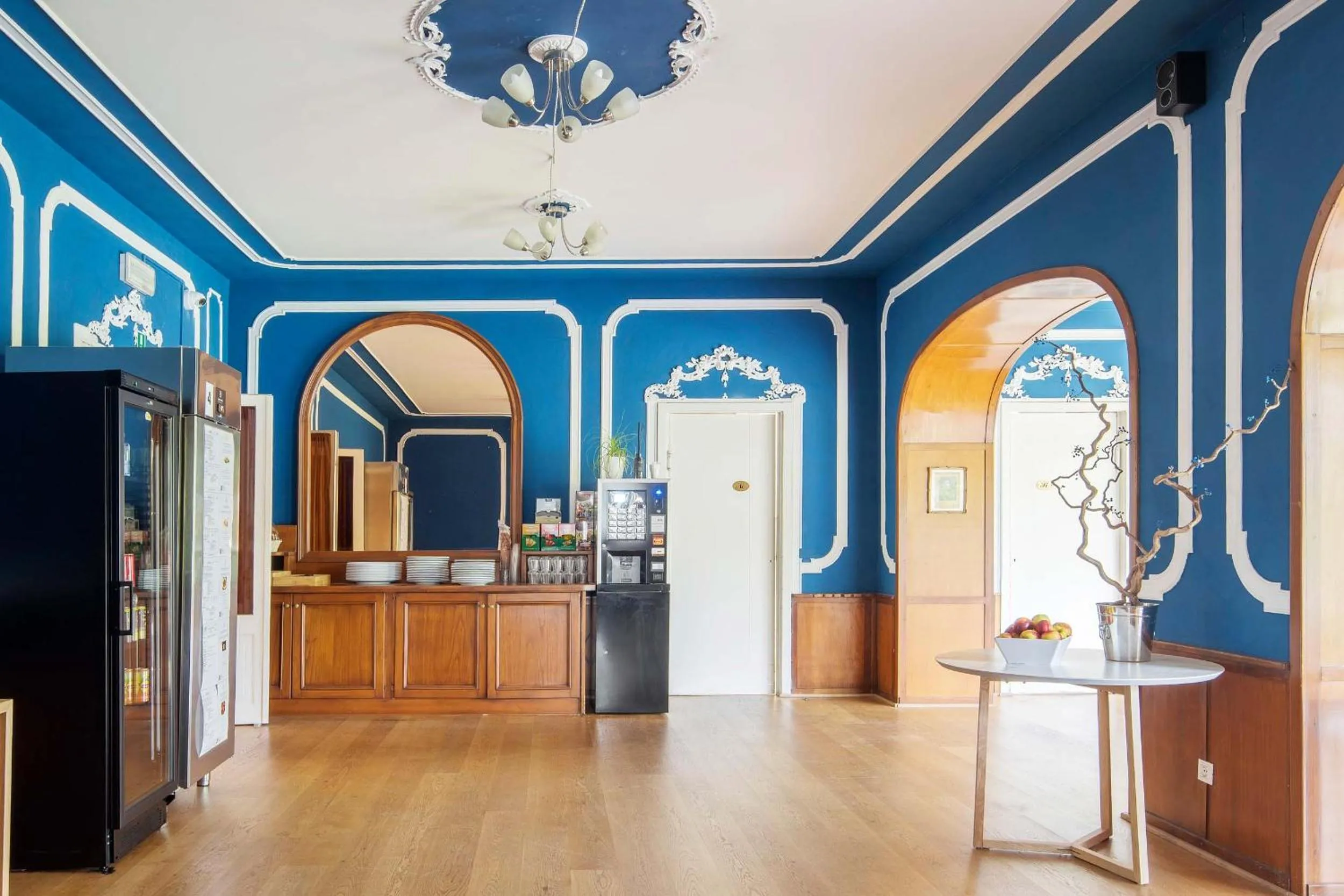 Property building in HOTEL AURONZO - outdoor basecamp