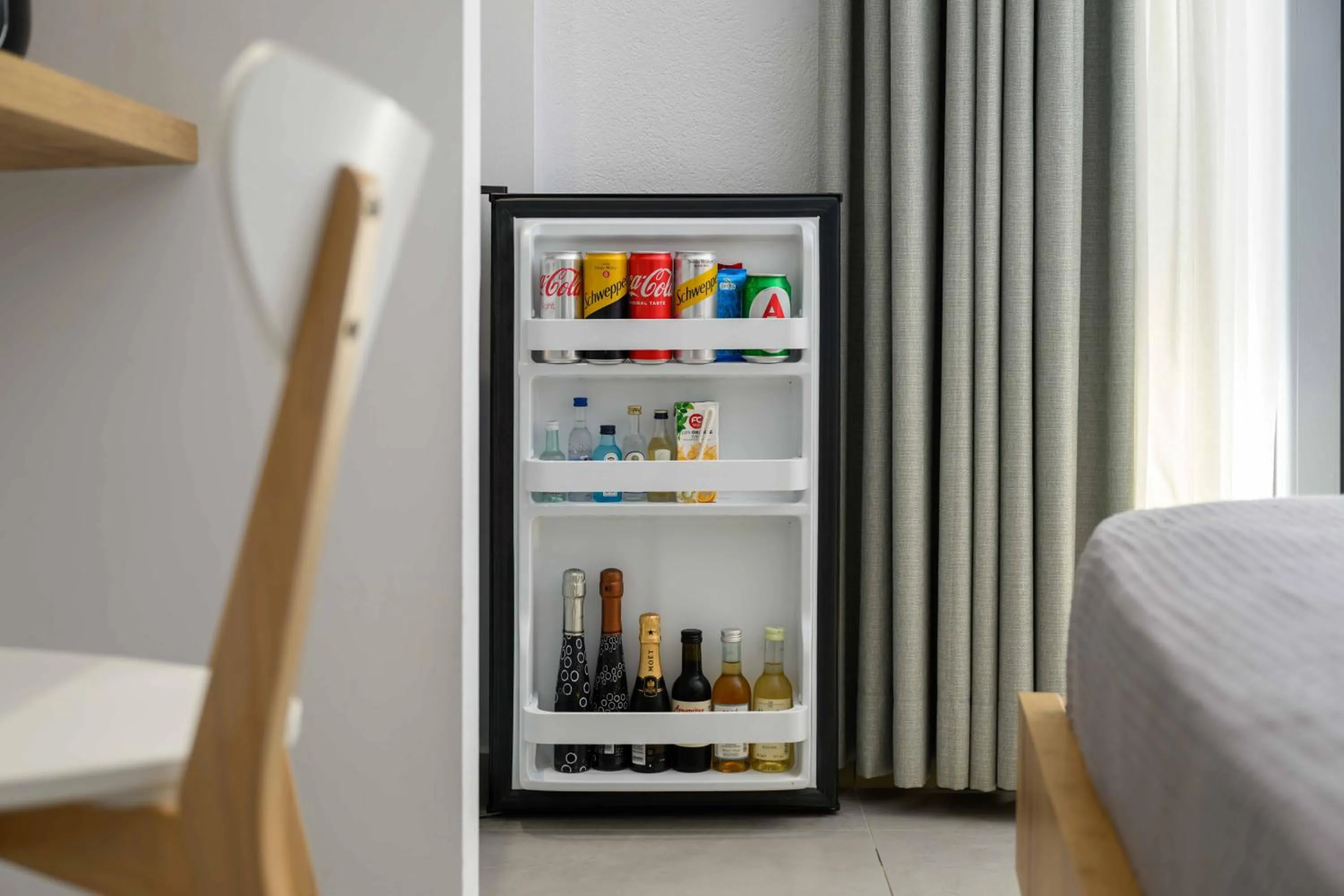 minibar in Margaret of Naxos