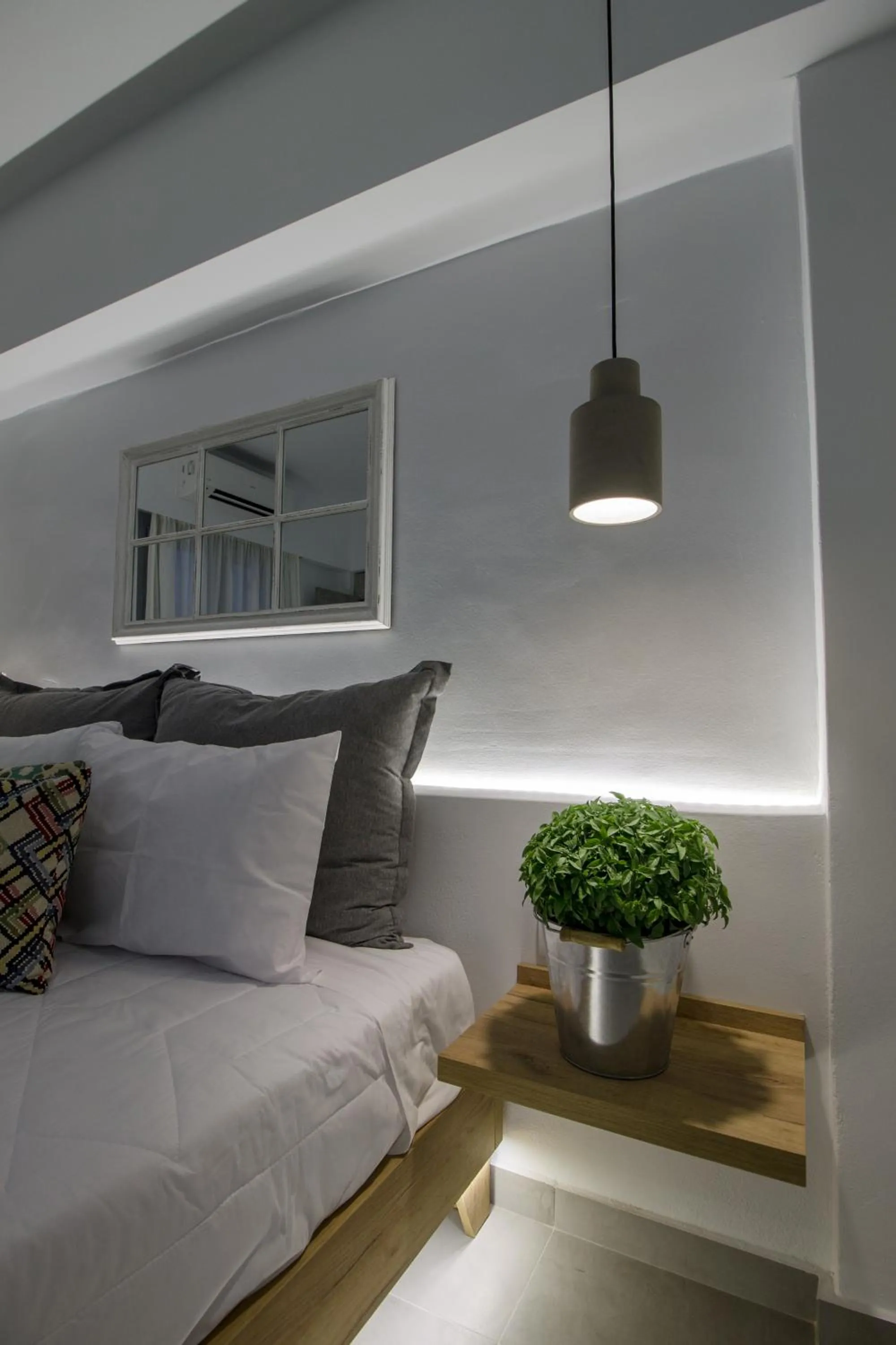 Photo of the whole room, Bed in Margaret of Naxos