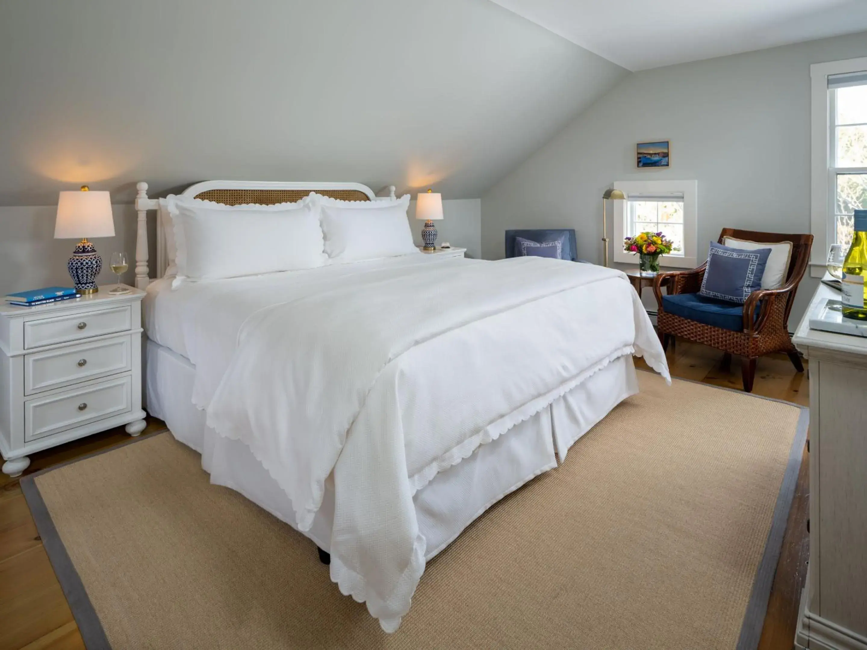 King Room with Balcony in Candleberry Inn on Cape Cod King Room with Balcony in Candleberry Inn on Cape Cod