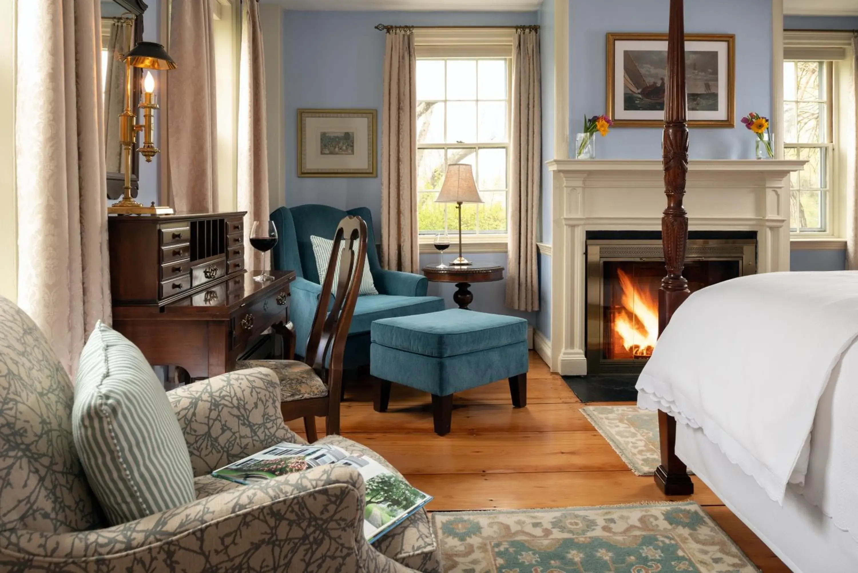 Standard Queen Room in Candleberry Inn on Cape Cod Standard Queen Room in Candleberry Inn on Cape Cod