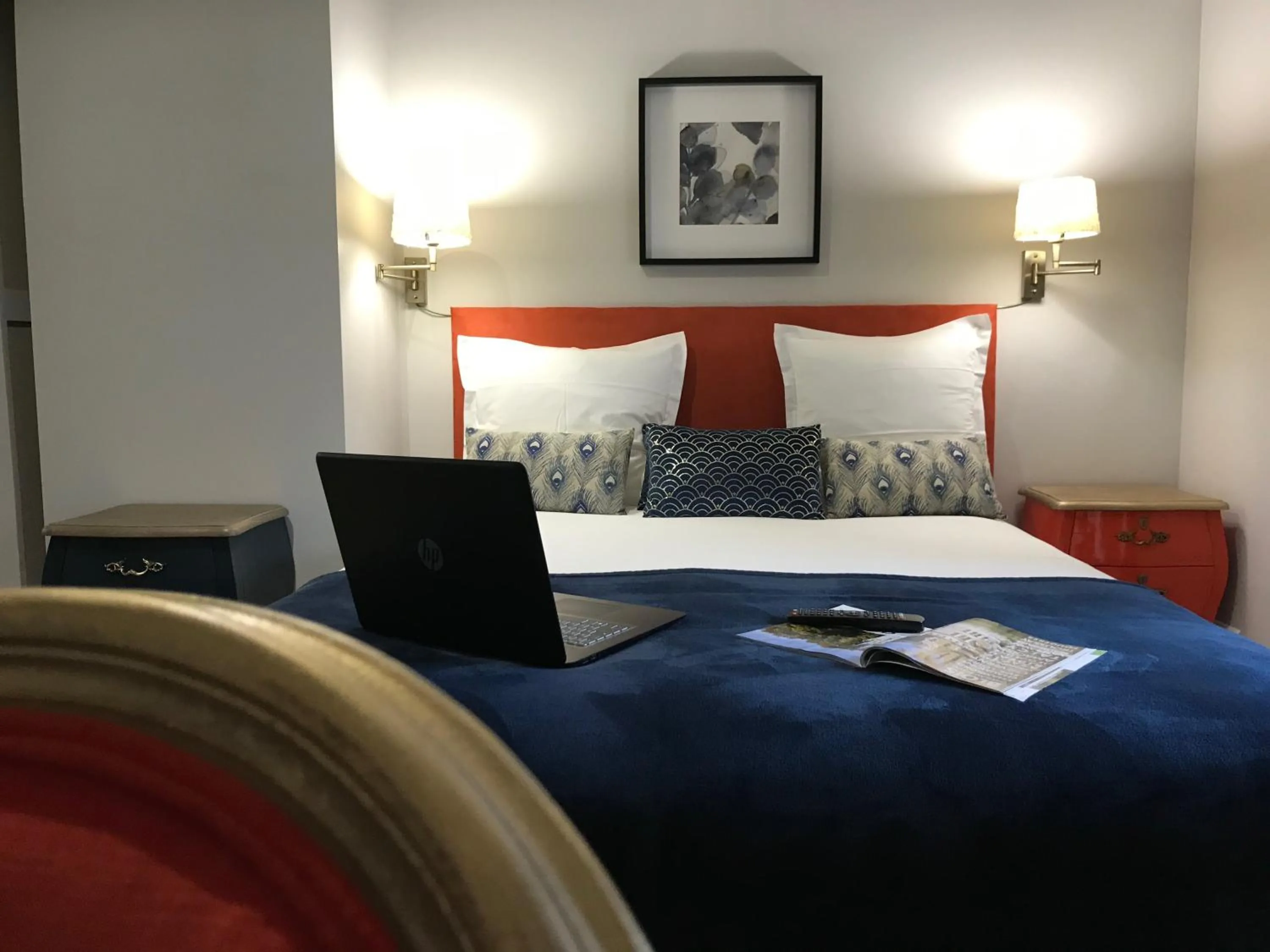 Photo of the whole room, Bed in La Levraudière