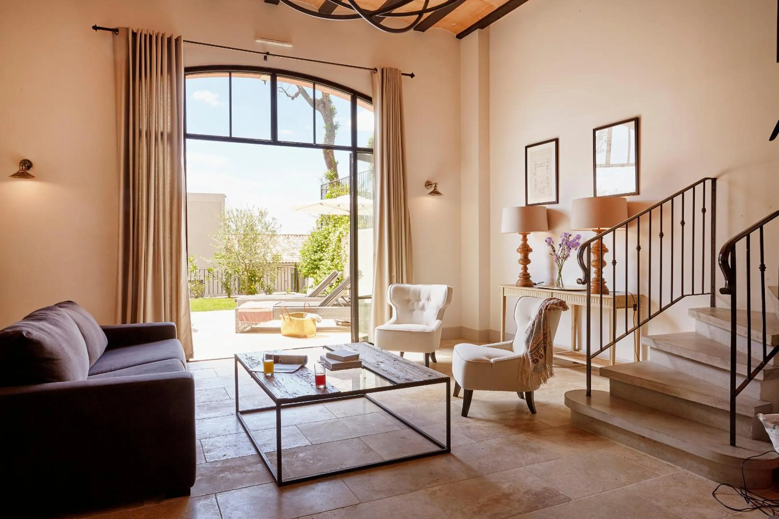 Living room in Château St Pierre de Serjac