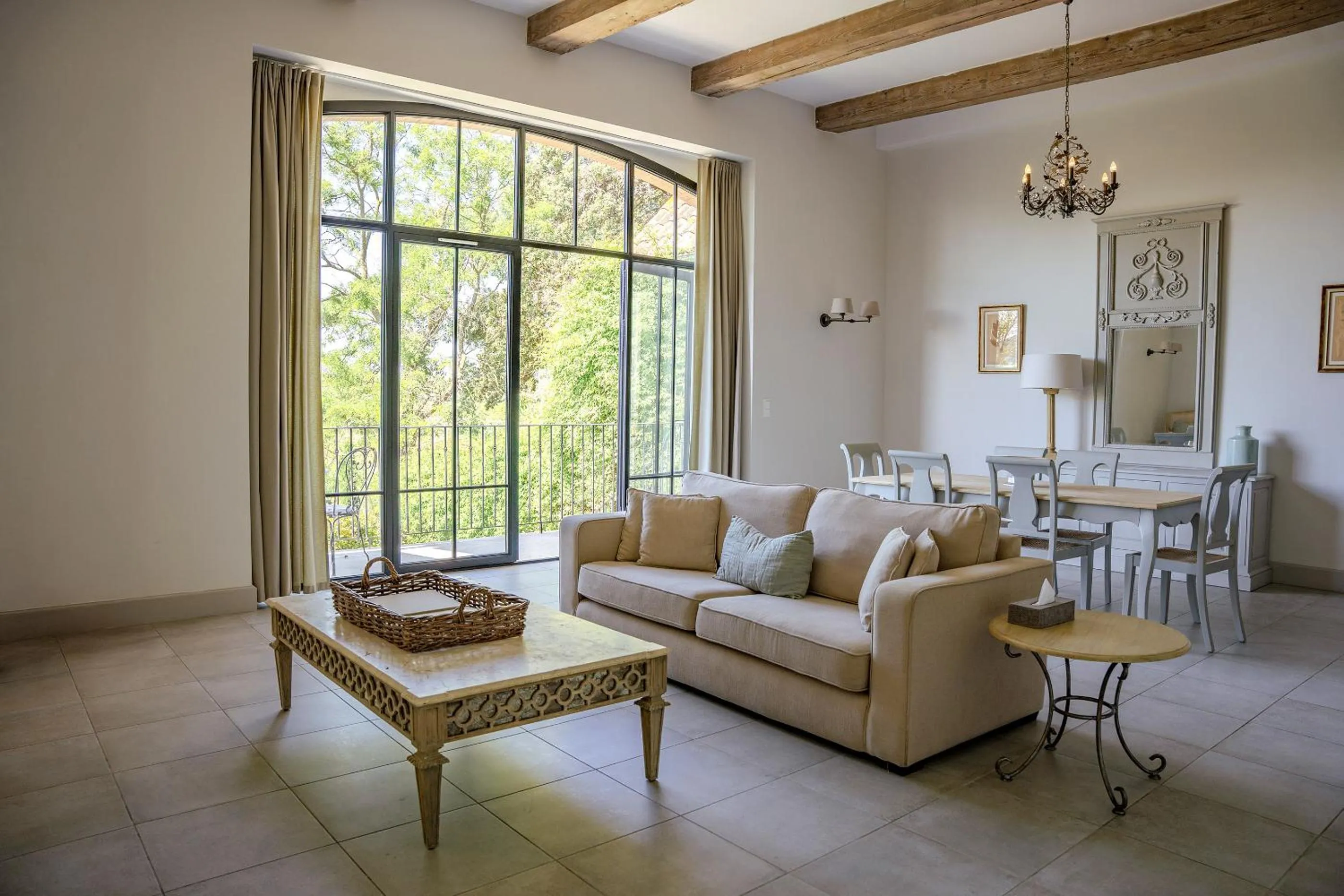 Living room in Château St Pierre de Serjac
