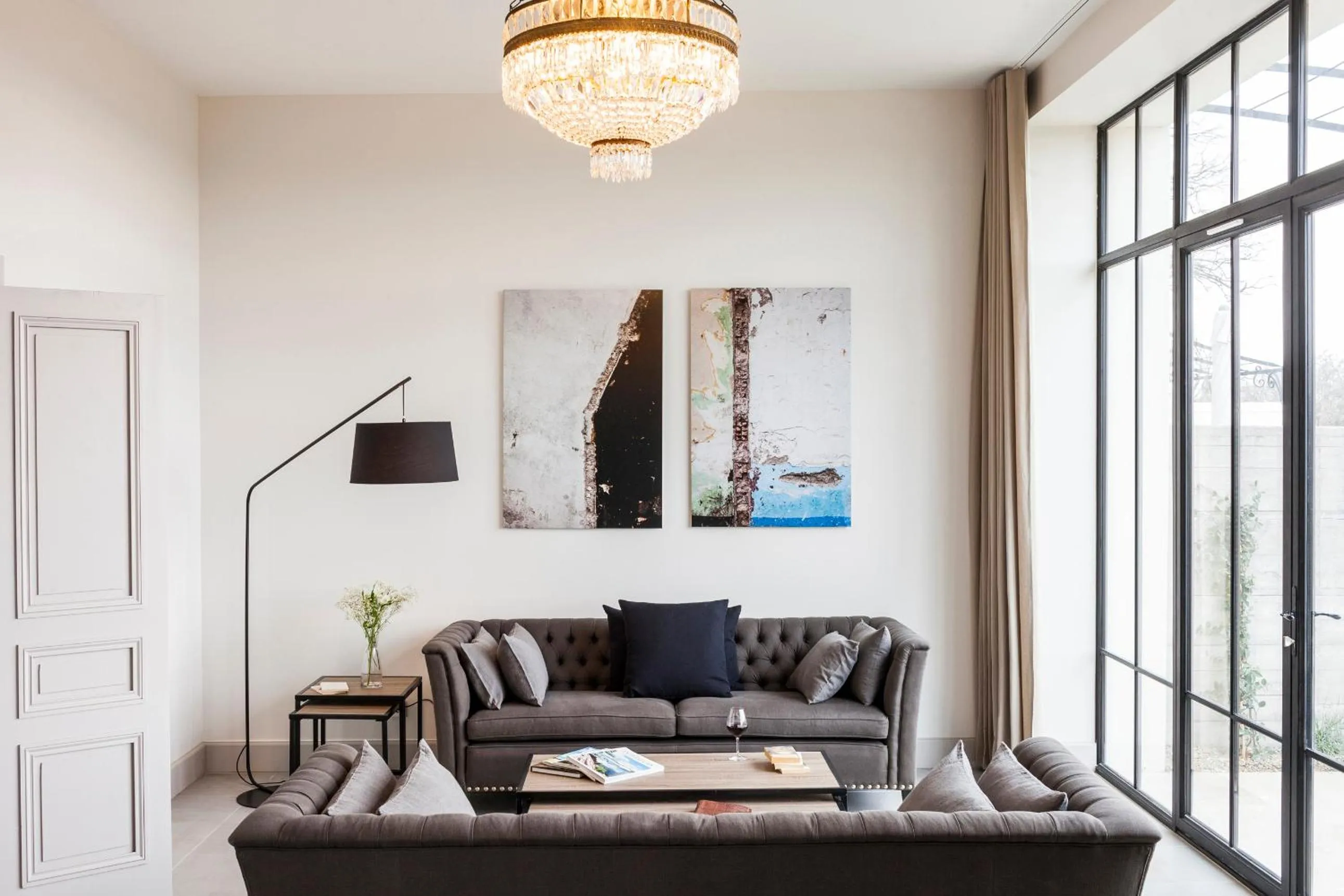 Living room in Château St Pierre de Serjac