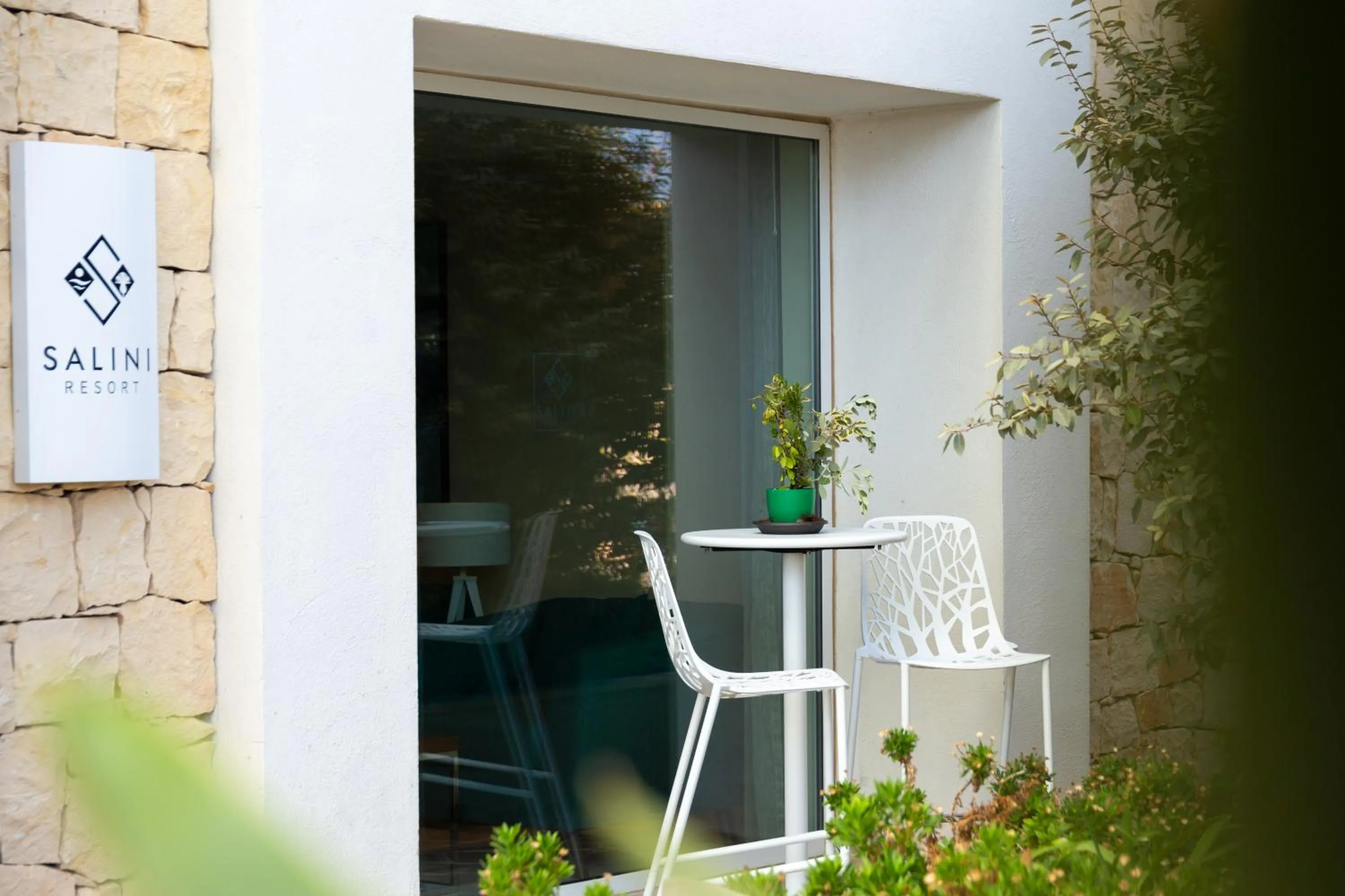 Property building in Salini Resort