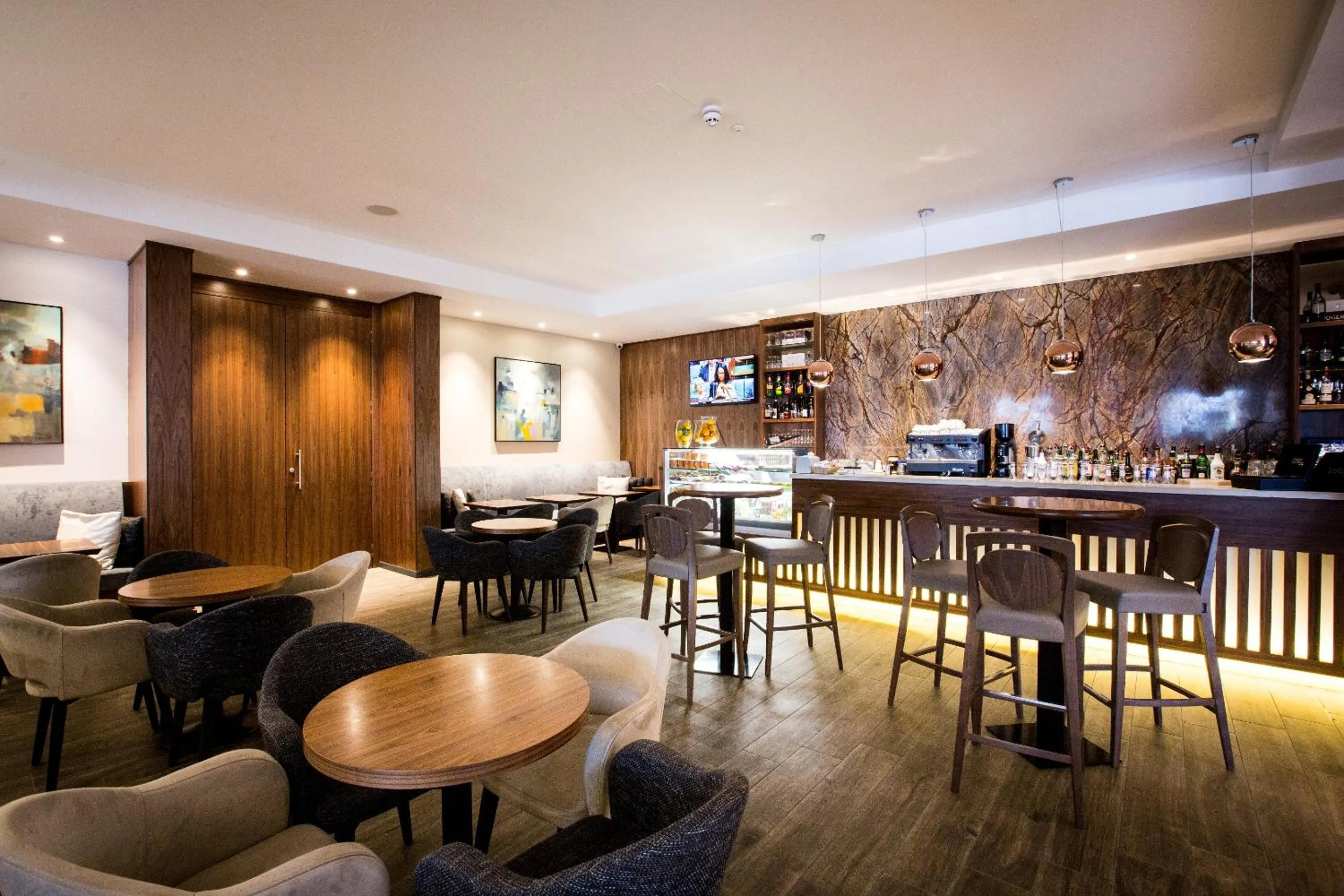 Lounge or bar in Salini Resort