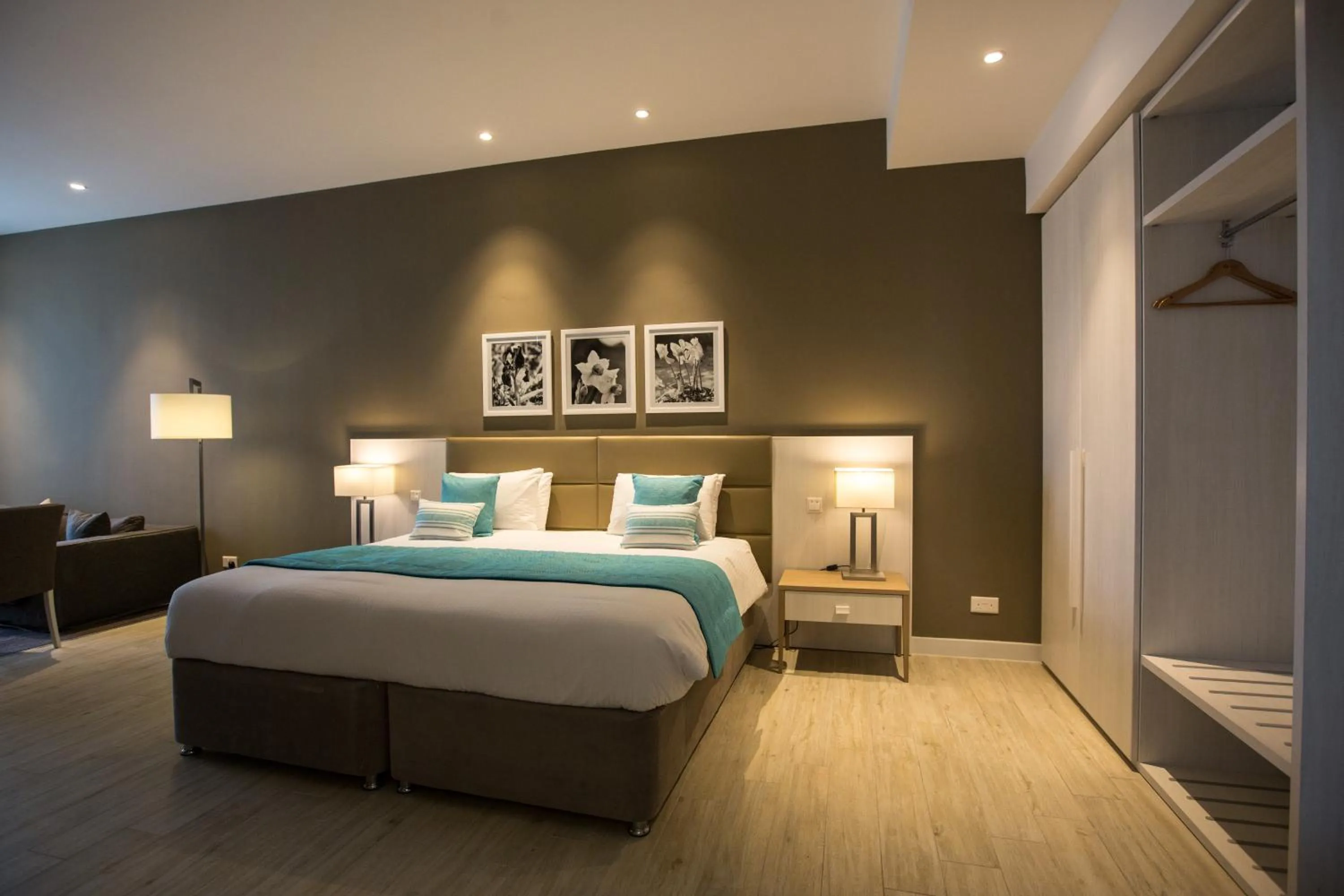 Decorative detail, Bed in Salini Resort