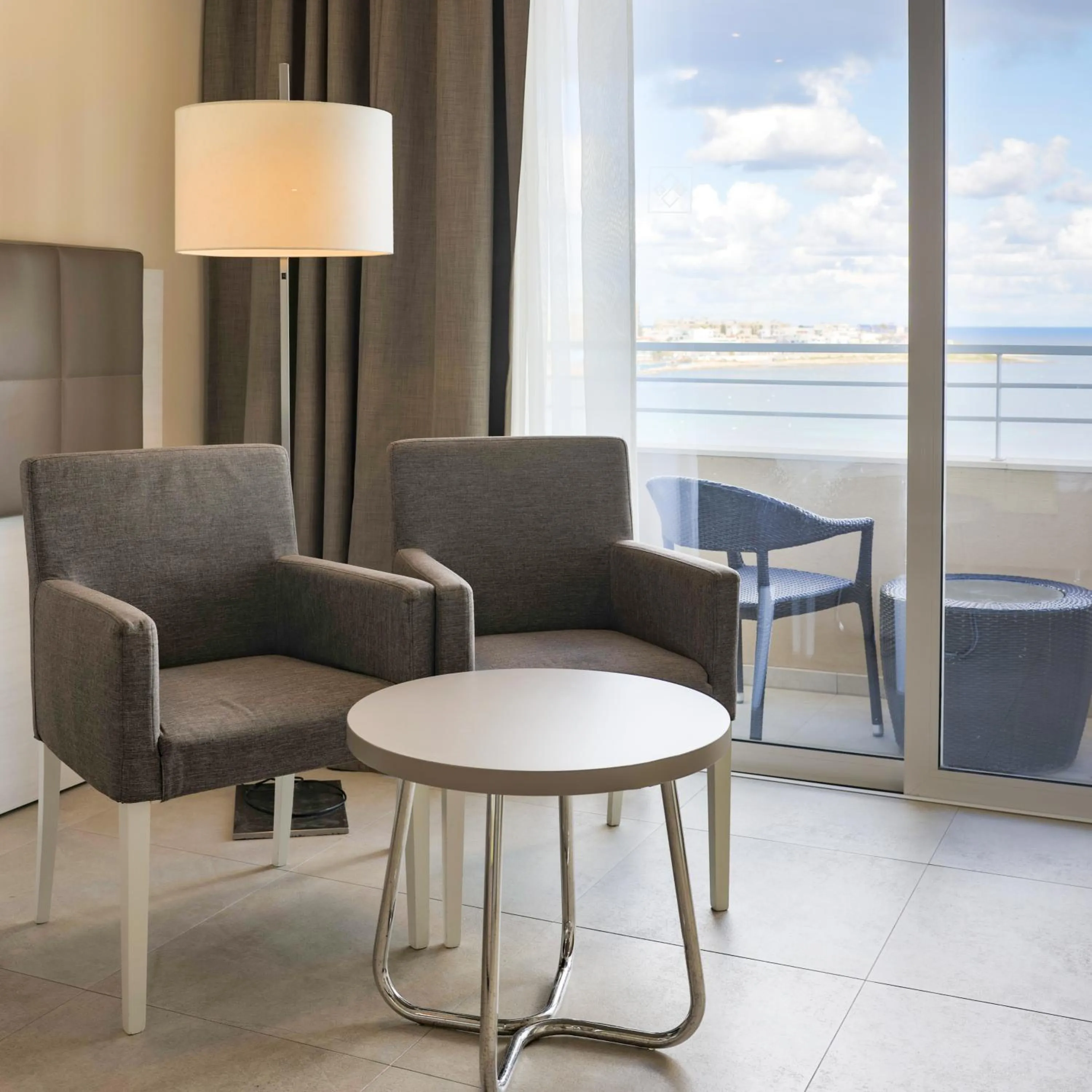 Seating area in Salini Resort