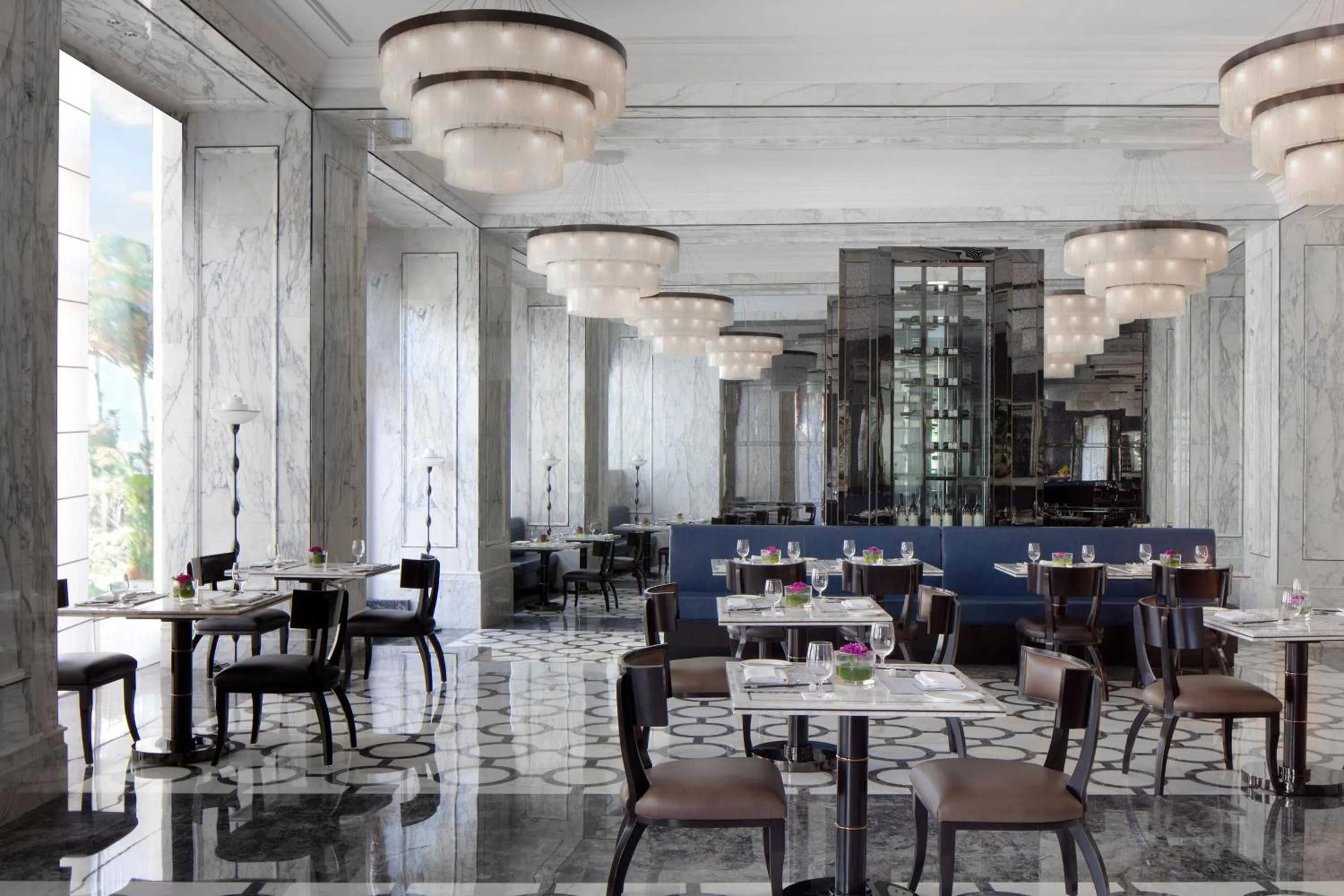 Restaurant/places to eat in The Langham Haikou