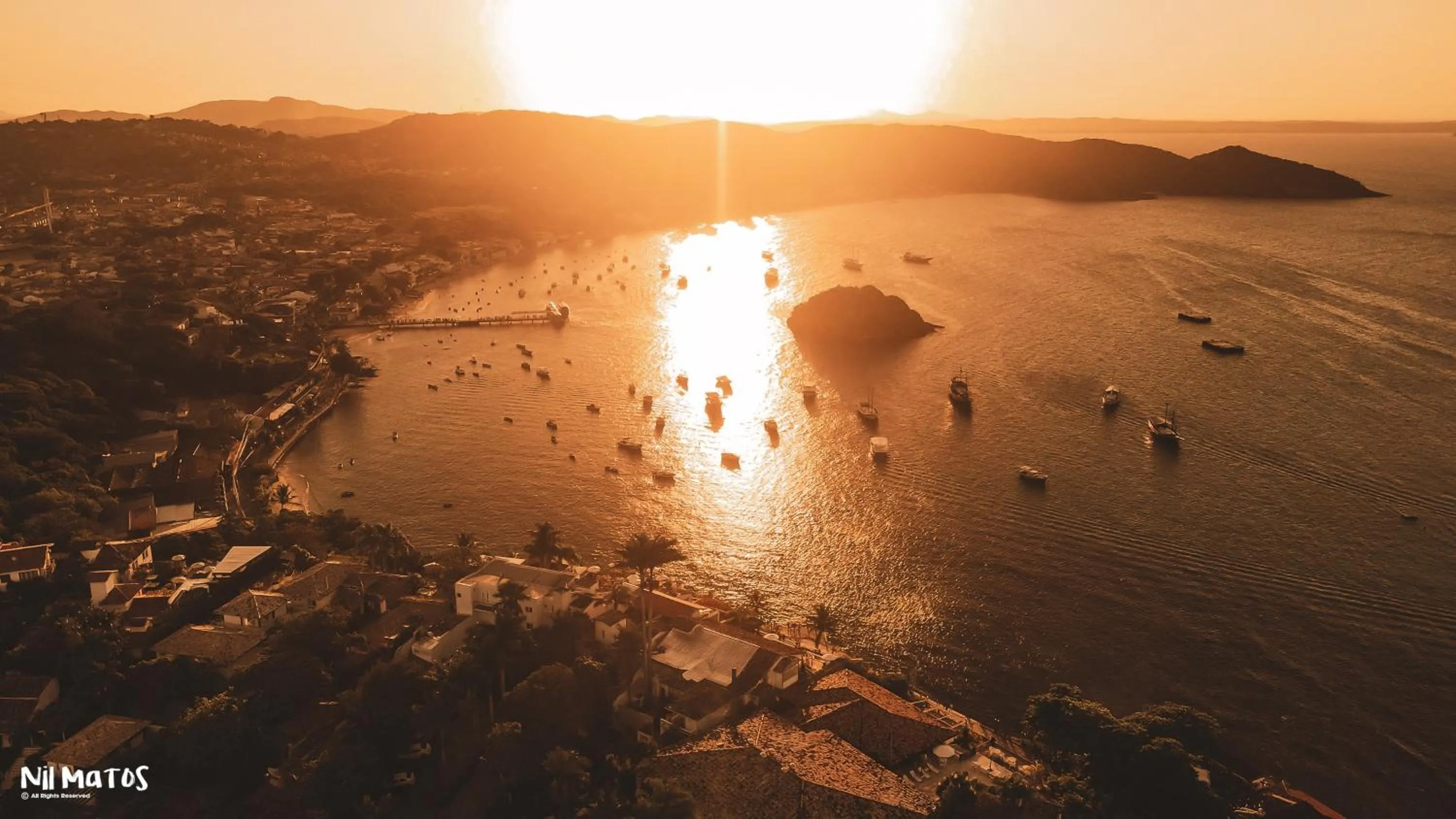 Sunset in Auberge de la Langouste