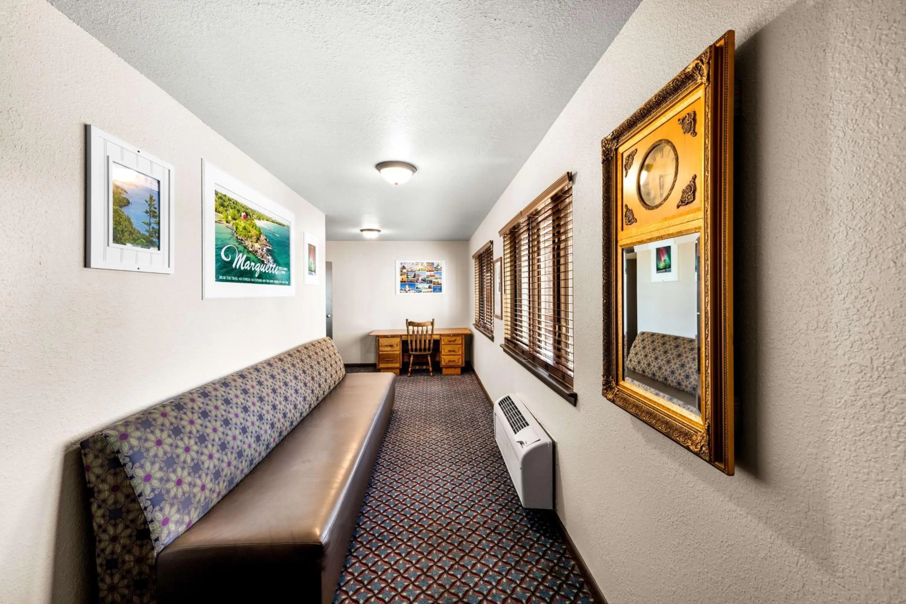 Lobby or reception in Americas Best Value Inn Marquette
