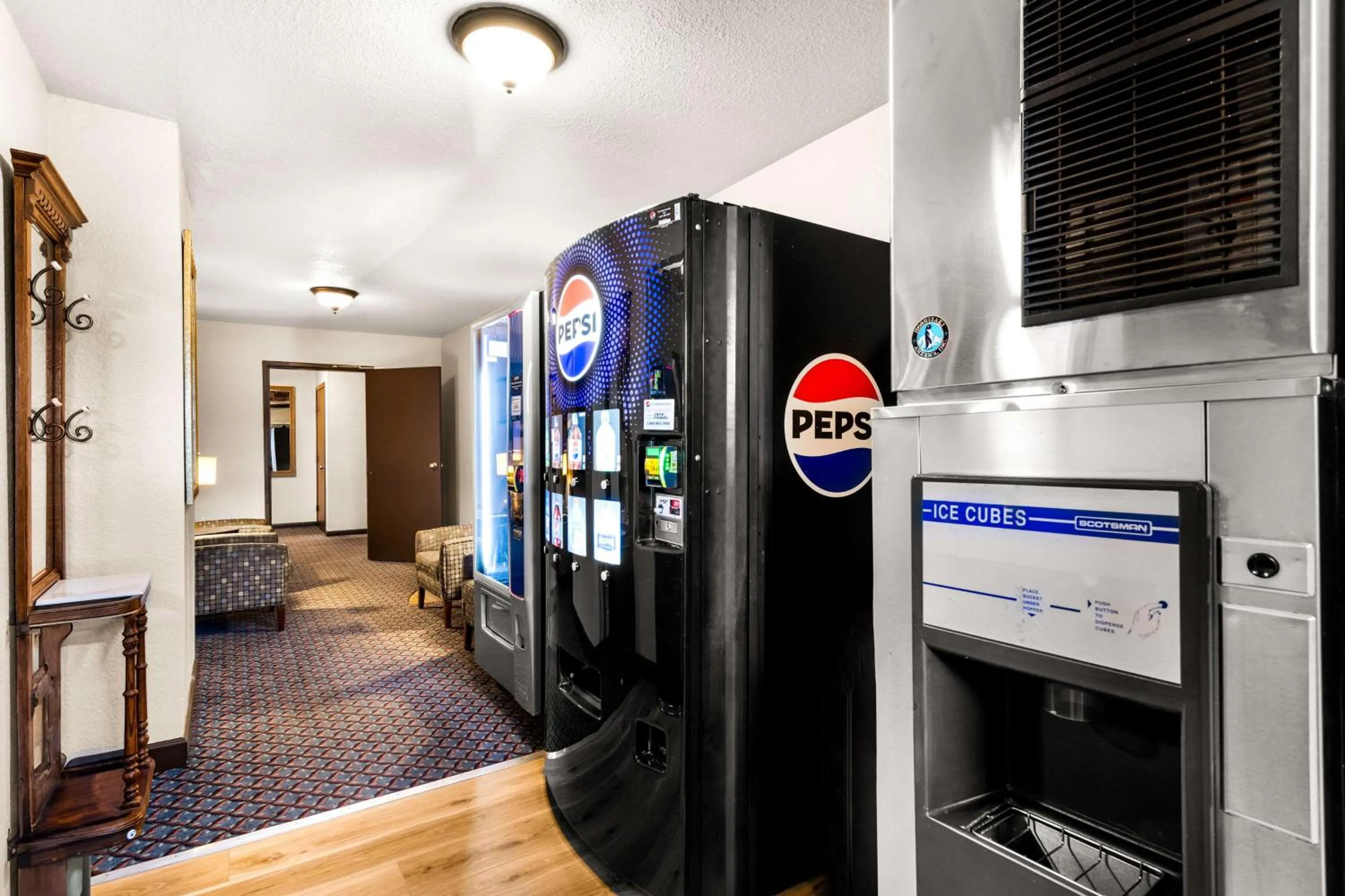 Property building in Americas Best Value Inn Marquette