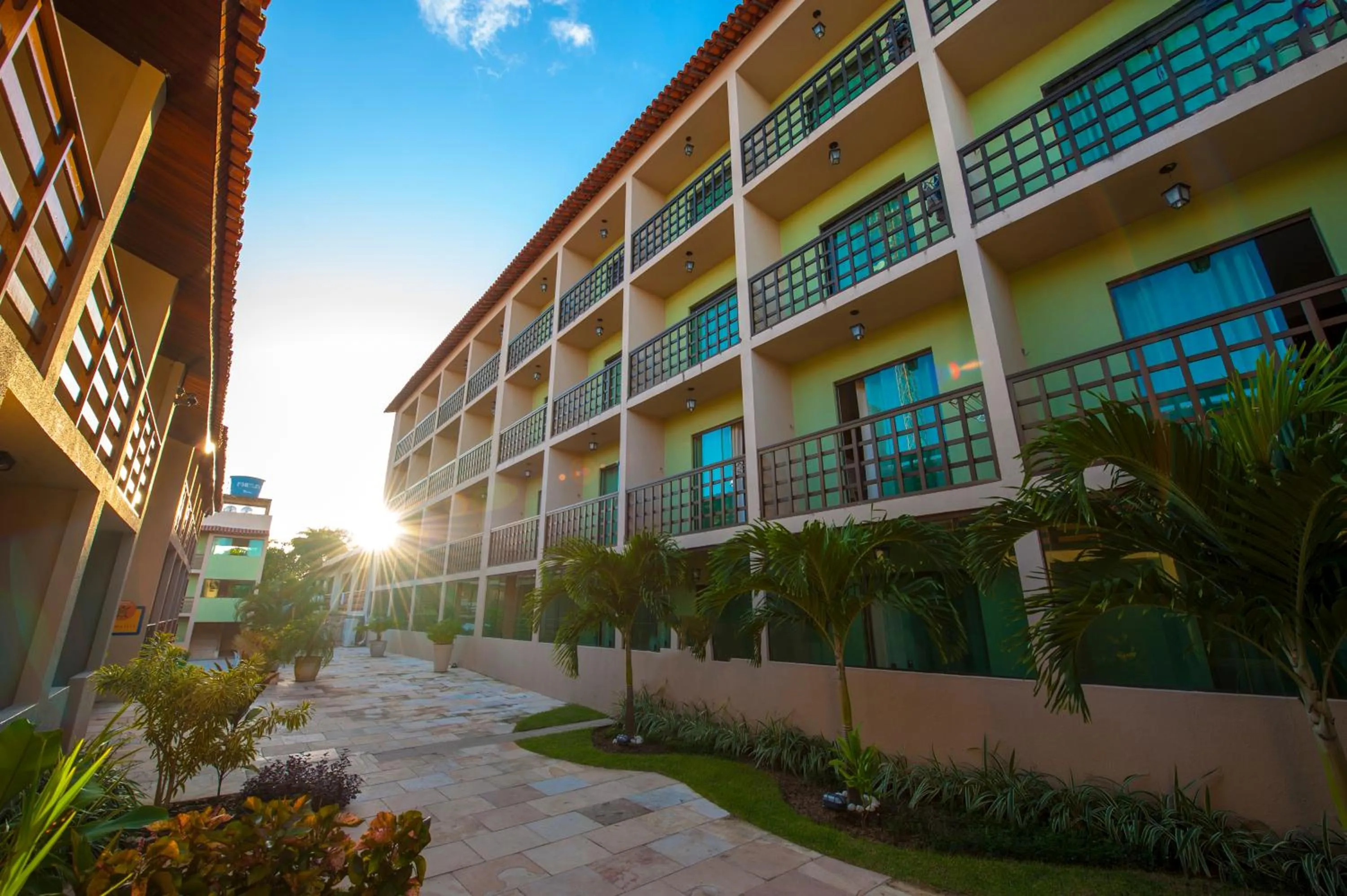 Property building in Estação do Sol Praia Hotel