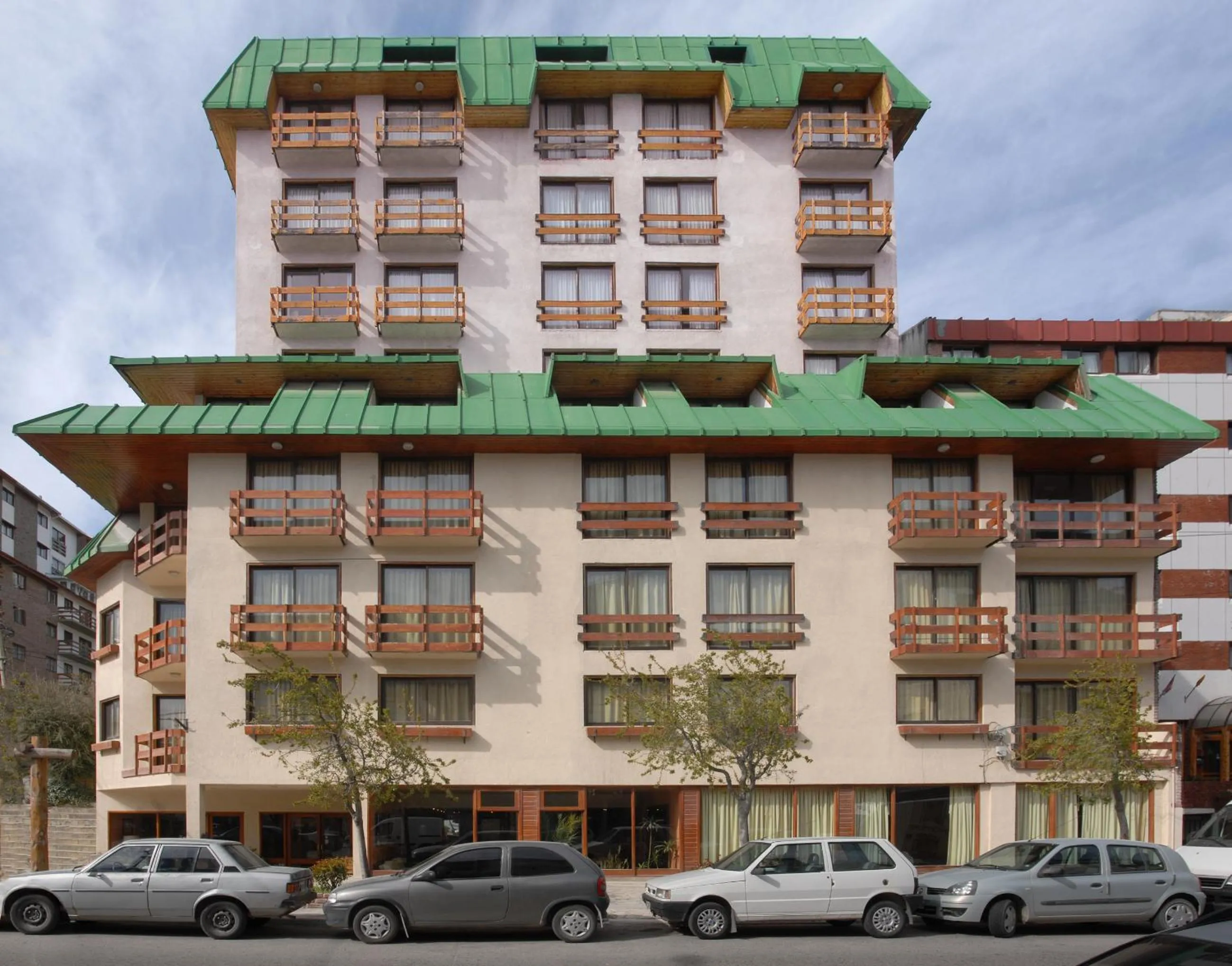 Facade/entrance in Soft Bariloche Hotel