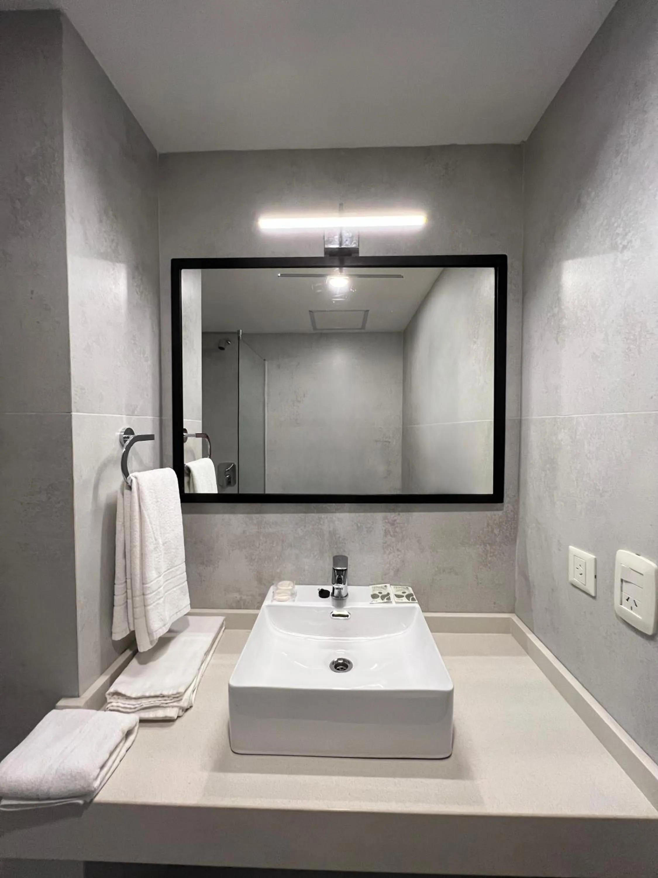 Bathroom in Soft Bariloche Hotel