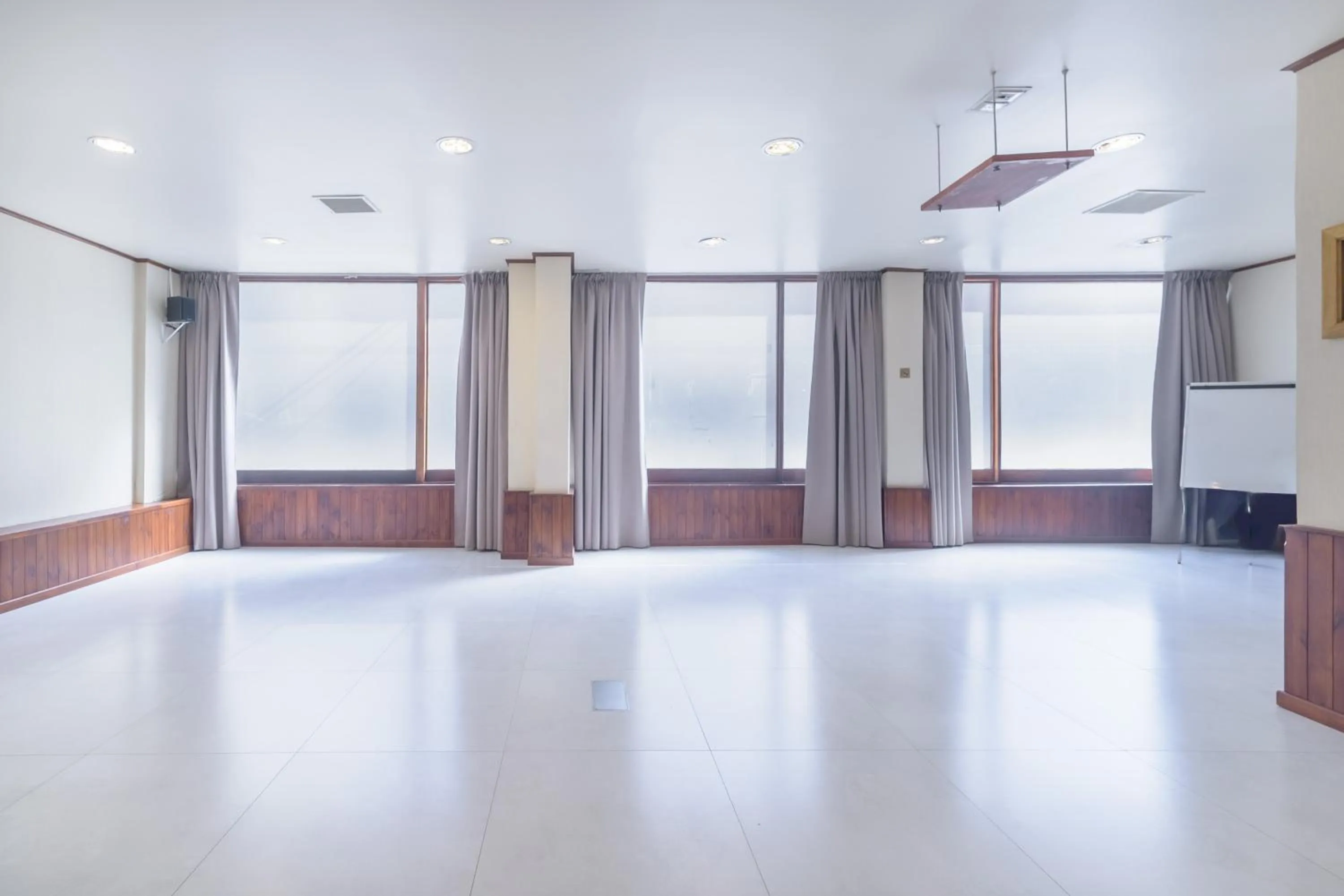 Meeting/conference room in Soft Bariloche Hotel