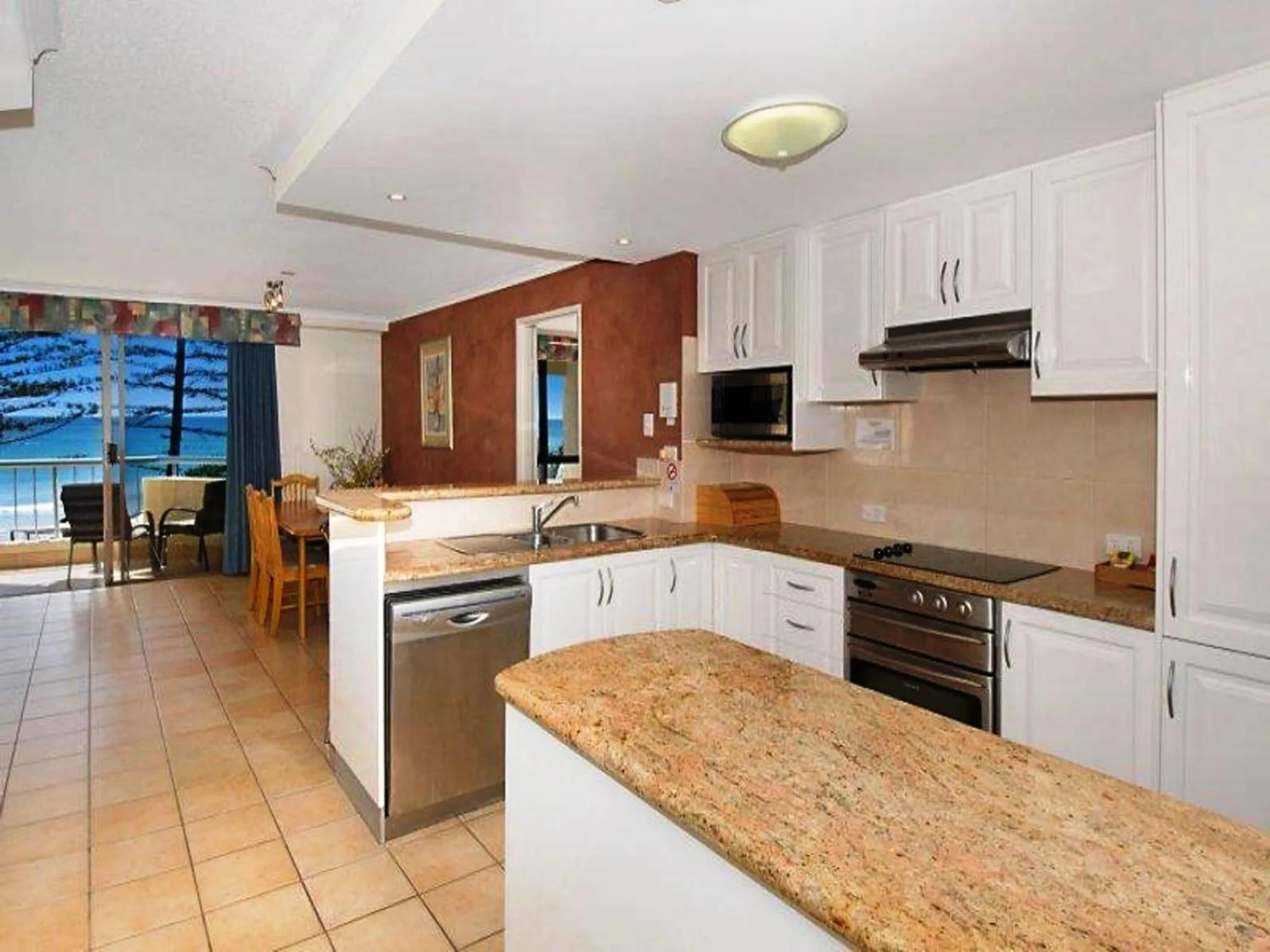 Kitchen or kitchenette in Coolum Caprice