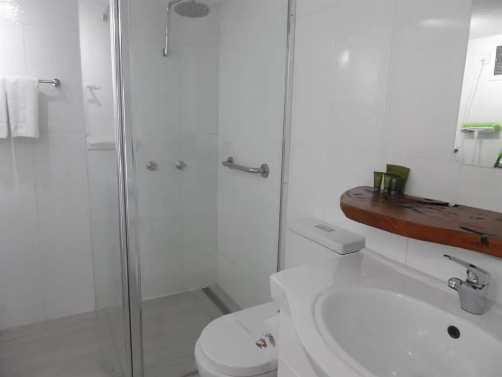 Shower in Coolum Caprice