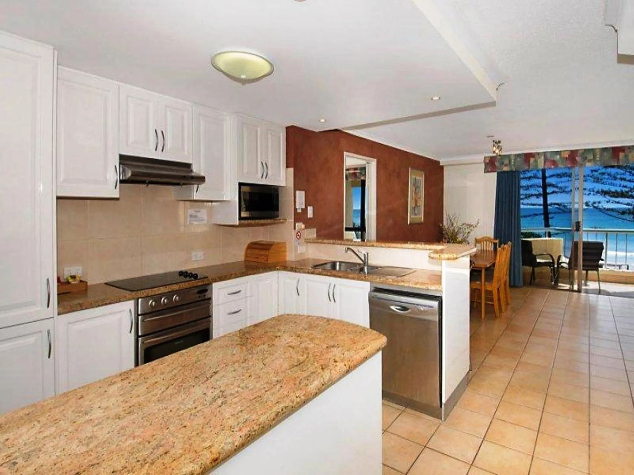 Kitchen or kitchenette in Coolum Caprice