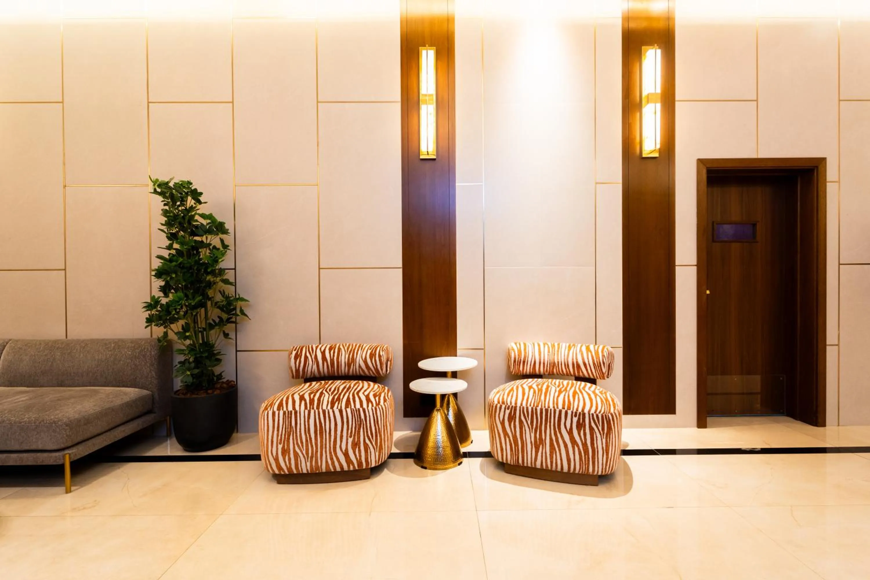 Lobby or reception in Grand Astoria Hotel