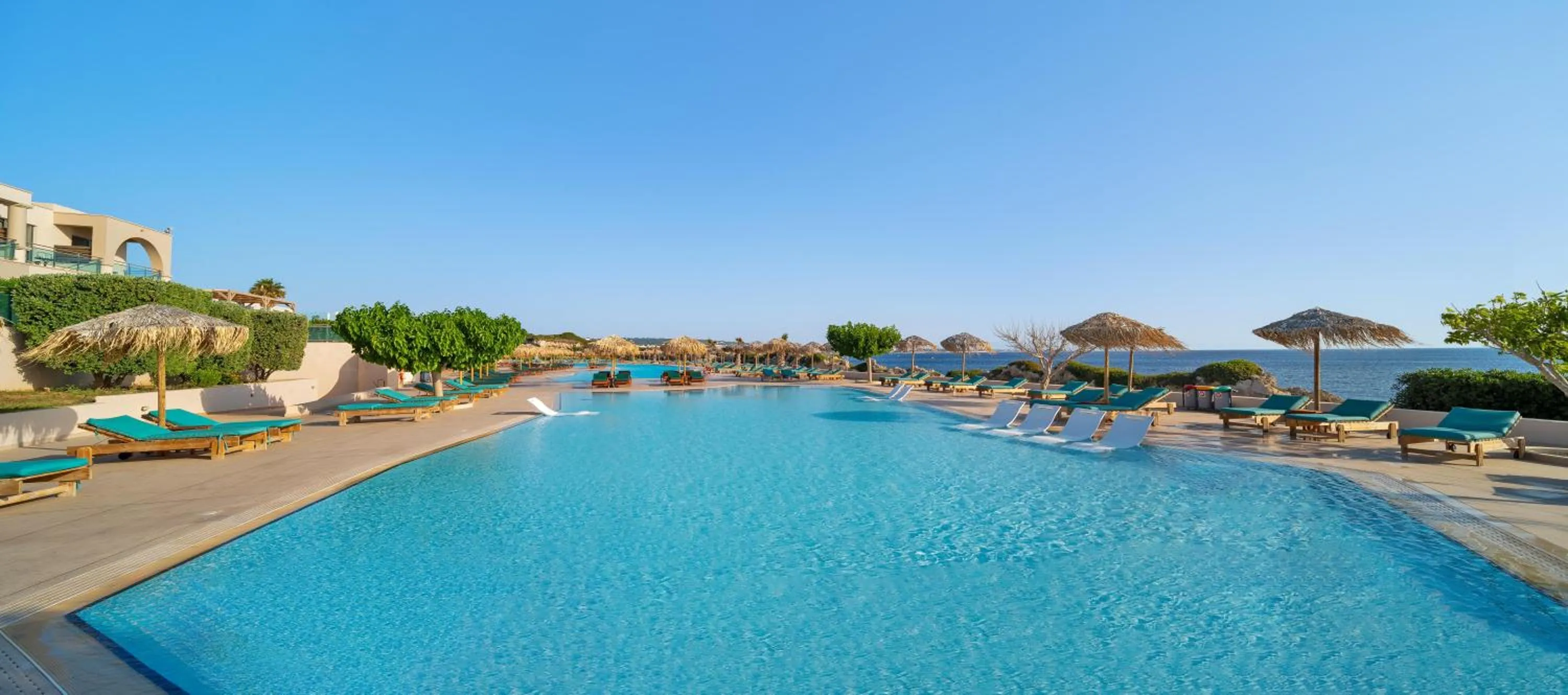 Swimming pool in KRESTEN ROYAL Euphoria Resort