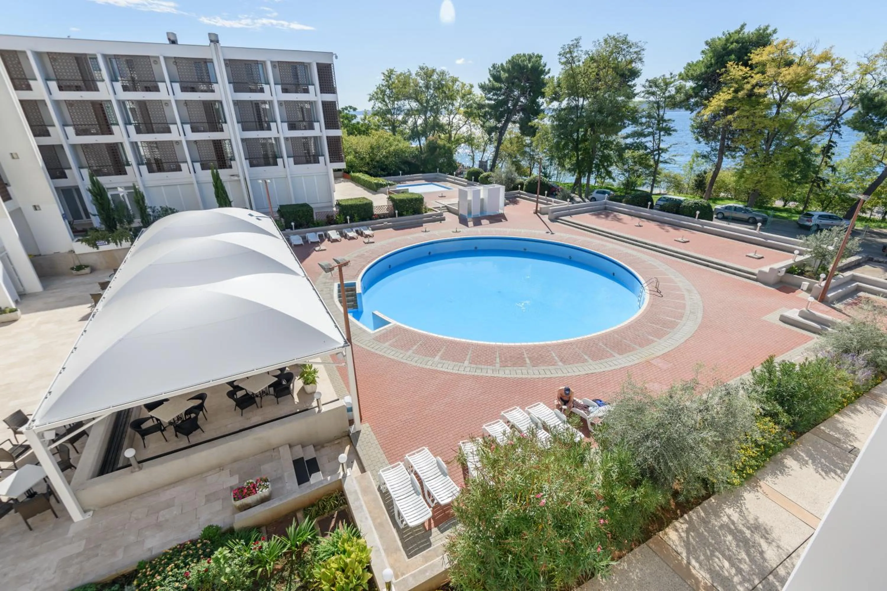 Swimming pool in Hotel Kolovare