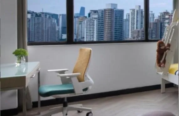 Seating area in Holiday Inn Shanghai Vista Near Jing'an Temple