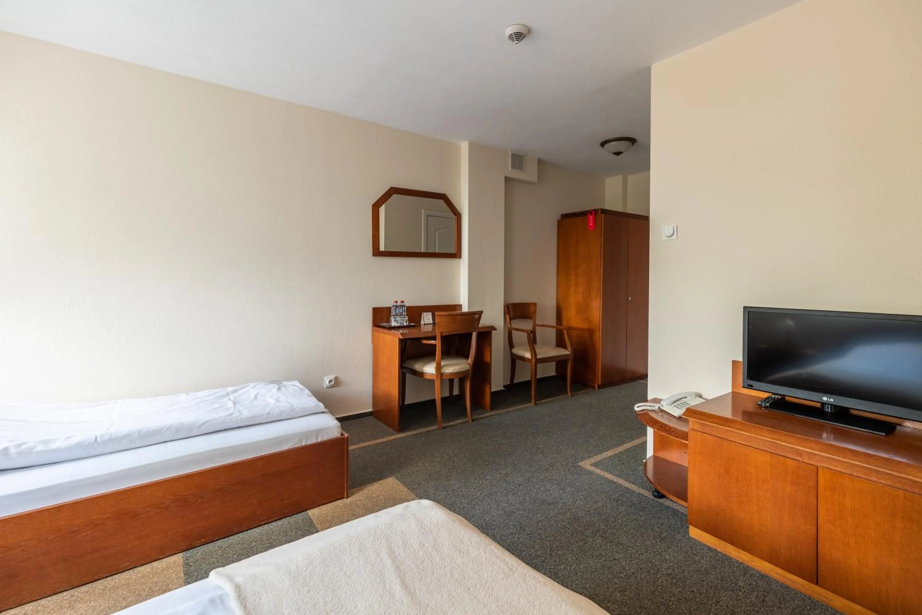 Photo of the whole room, Bed in Villa Pallas