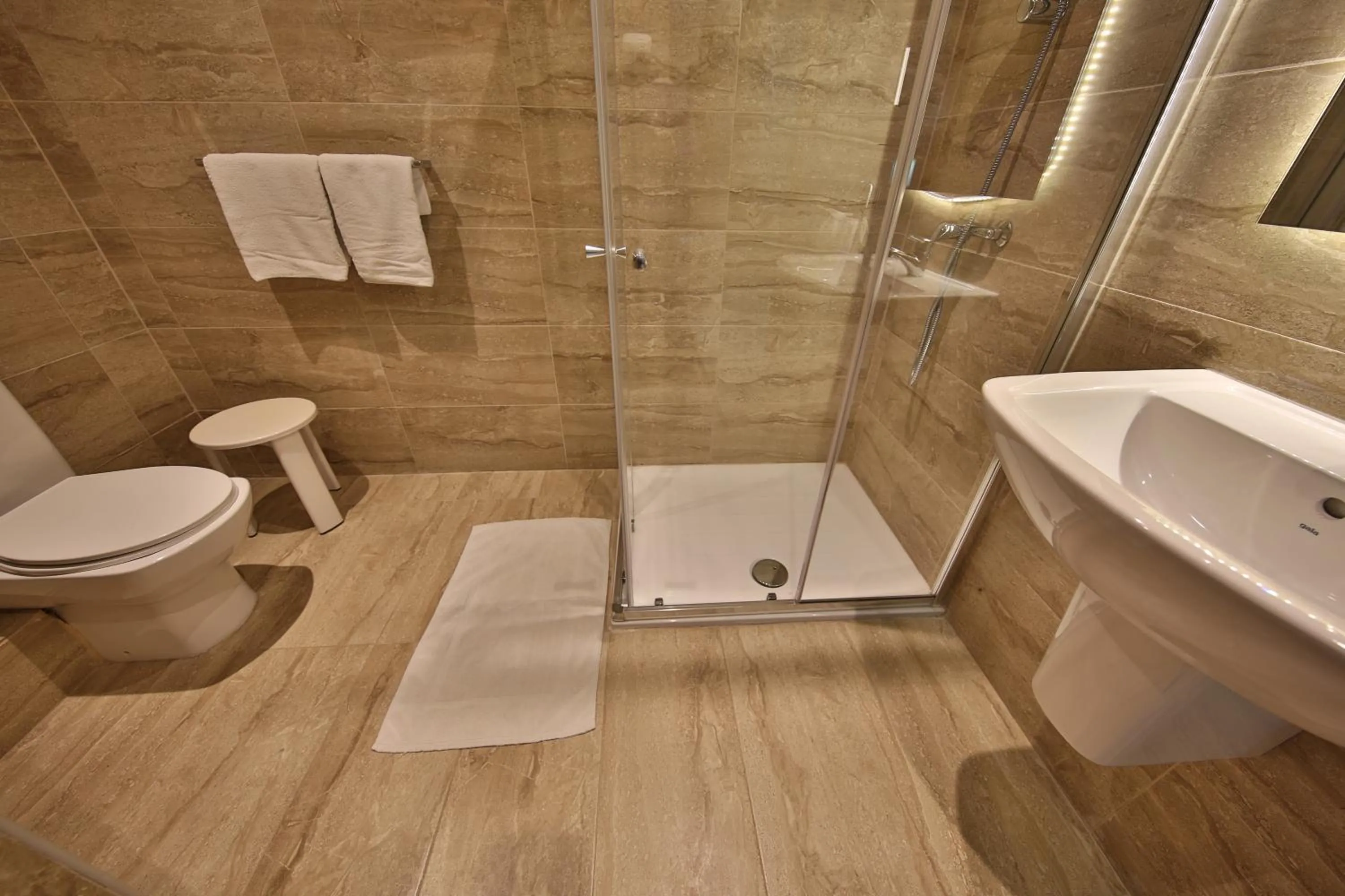 Bathroom in Relax Inn Hotel