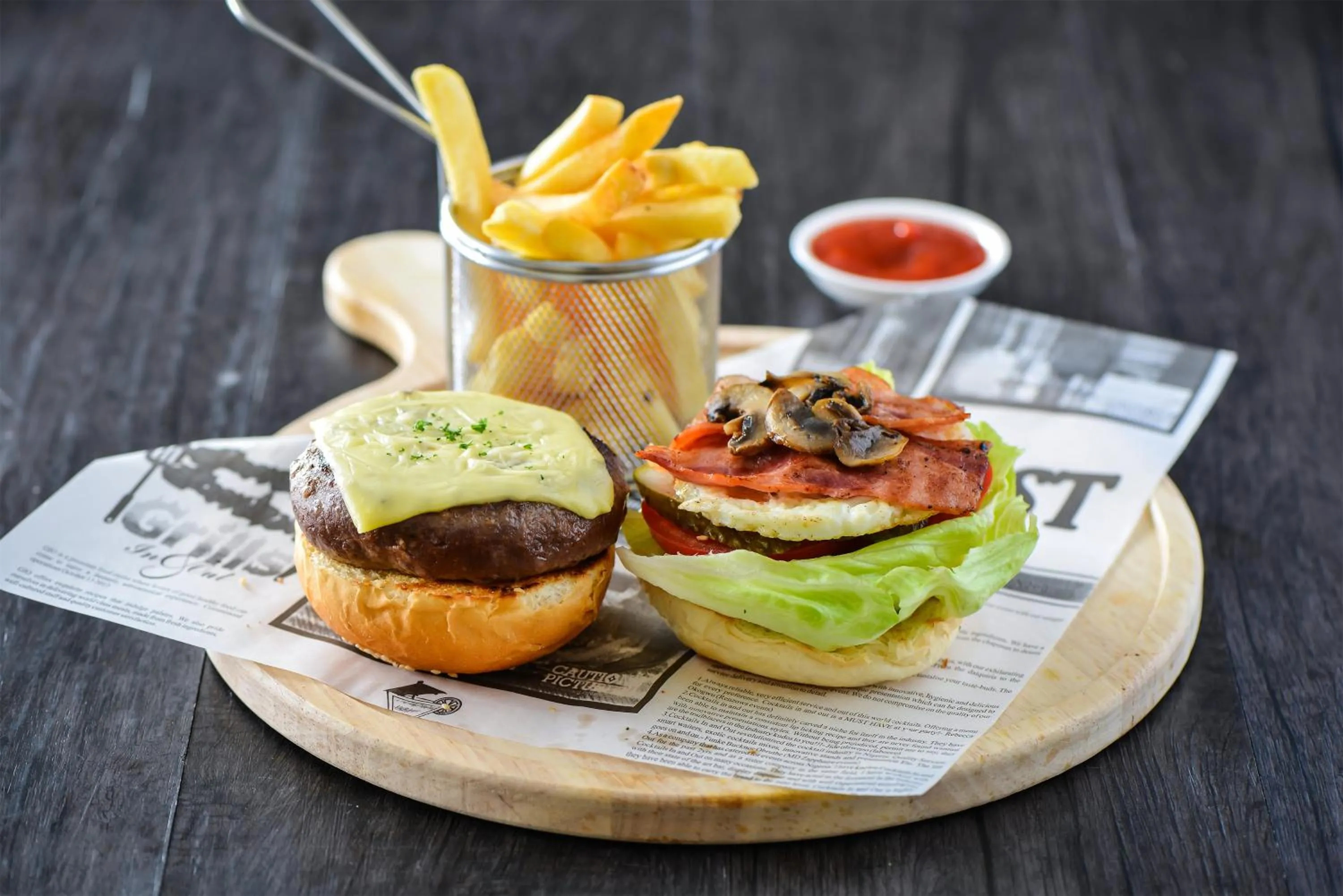 Restaurant/places to eat in Holiday Inn Shanghai Pudong by IHG