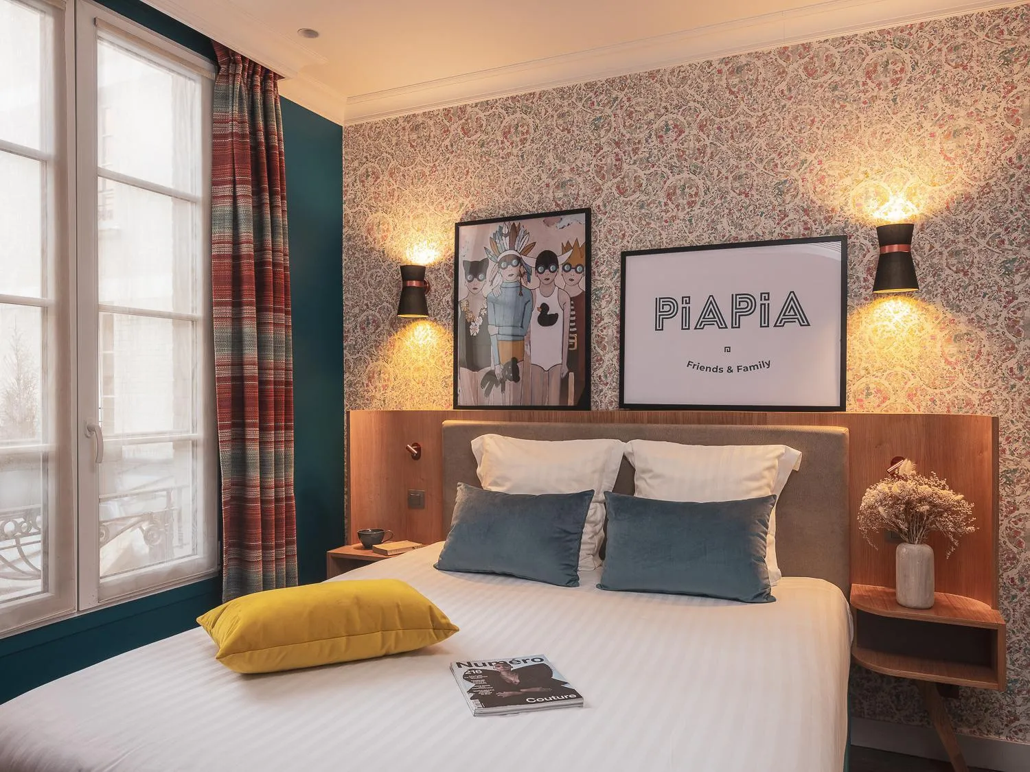 Bedroom, Bed in Hôtel Piapia