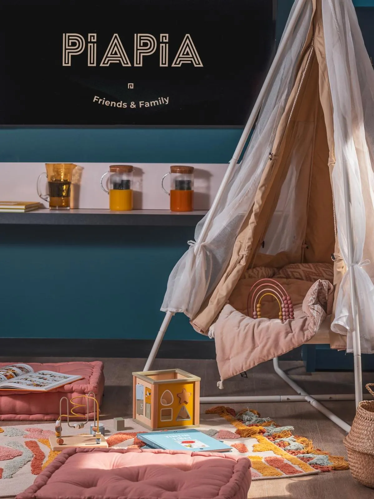 Children play ground in Hôtel Piapia