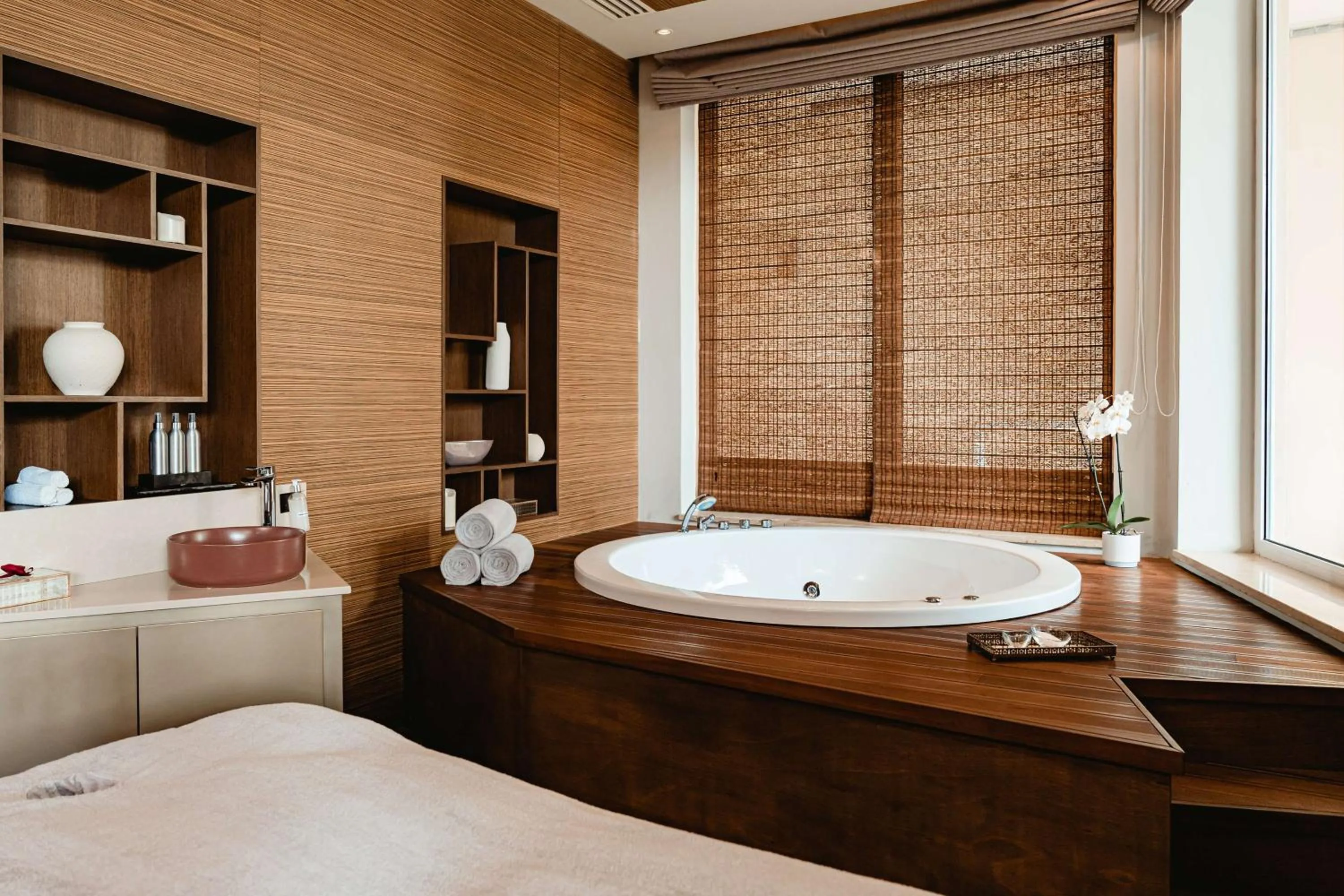 Spa and wellness centre/facilities, Bed in Radisson Blu Resort & Spa, Malta Golden Sands