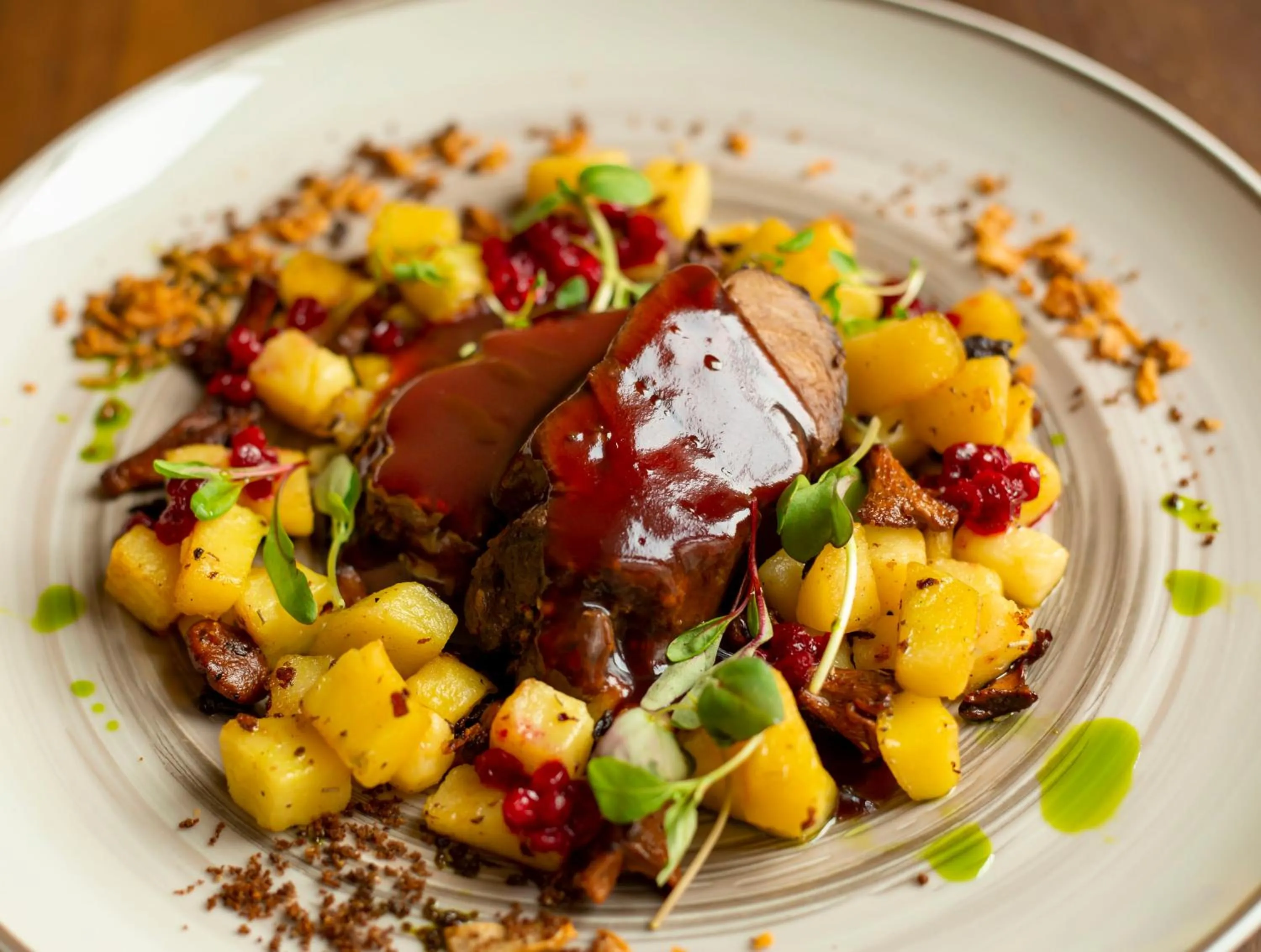 Restaurant/places to eat in Meriton Old Town Garden Hotel