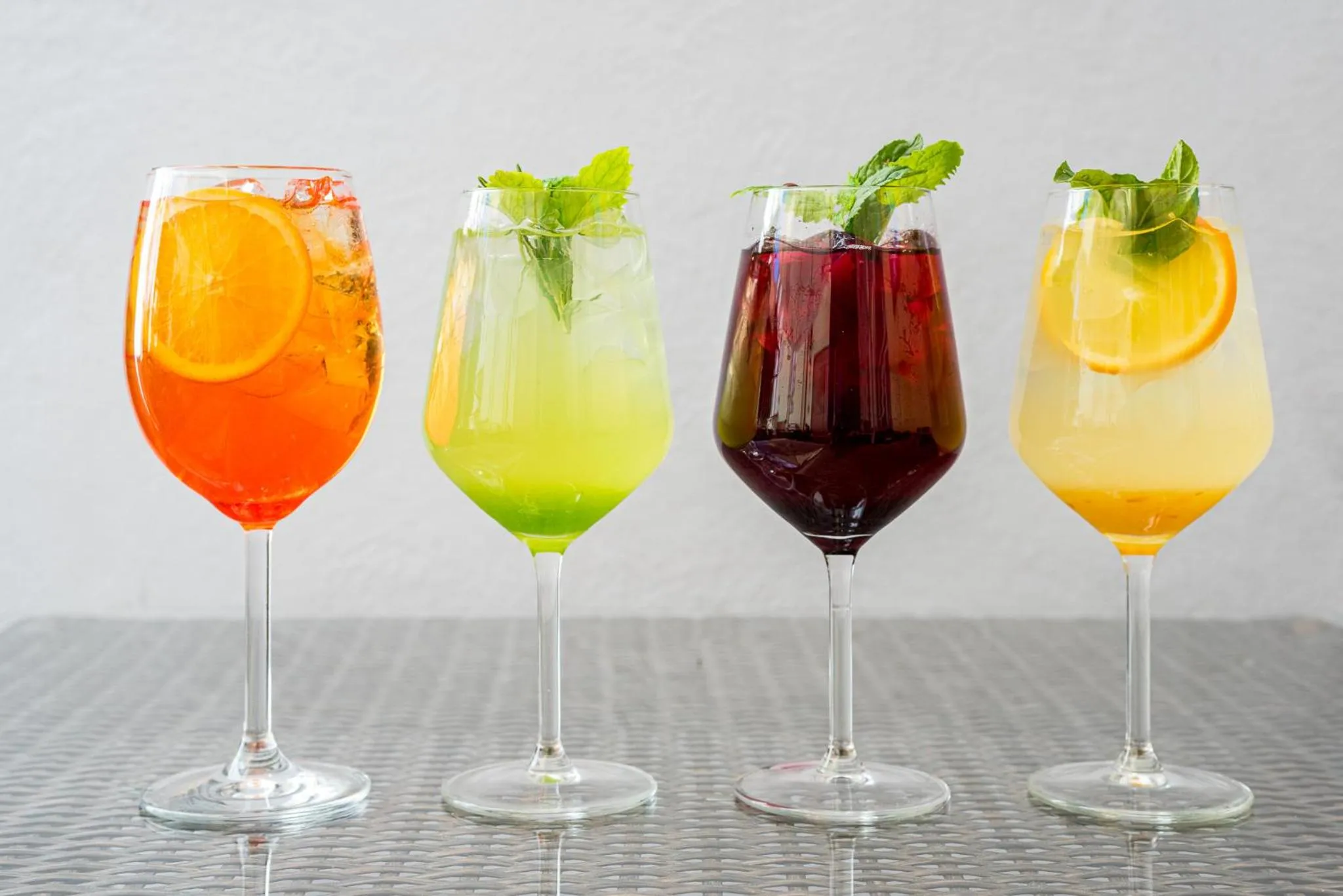 Non alcoholic drinks in Meriton Old Town Garden Hotel