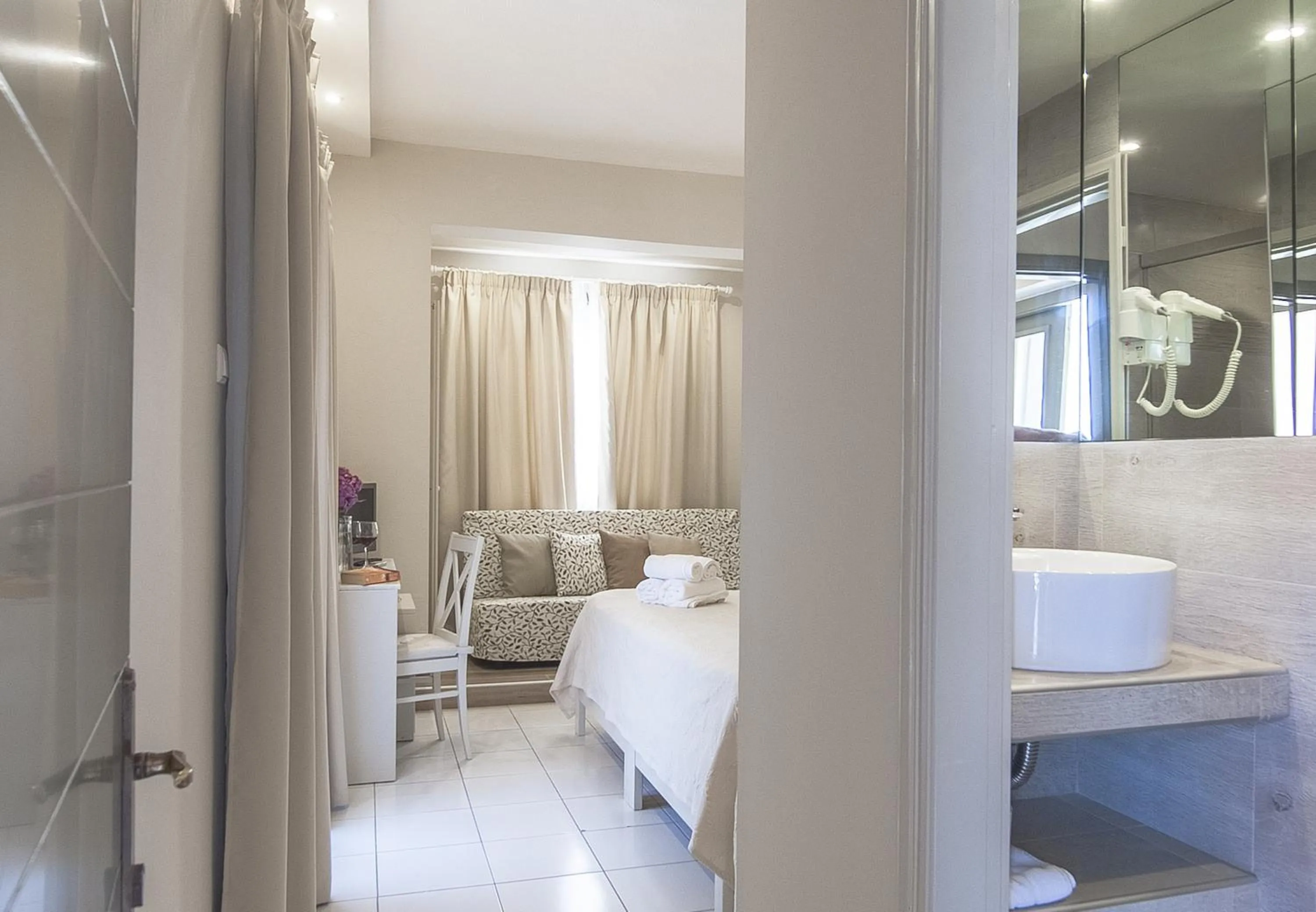 Day, Bed in Kenta Beach Hotel