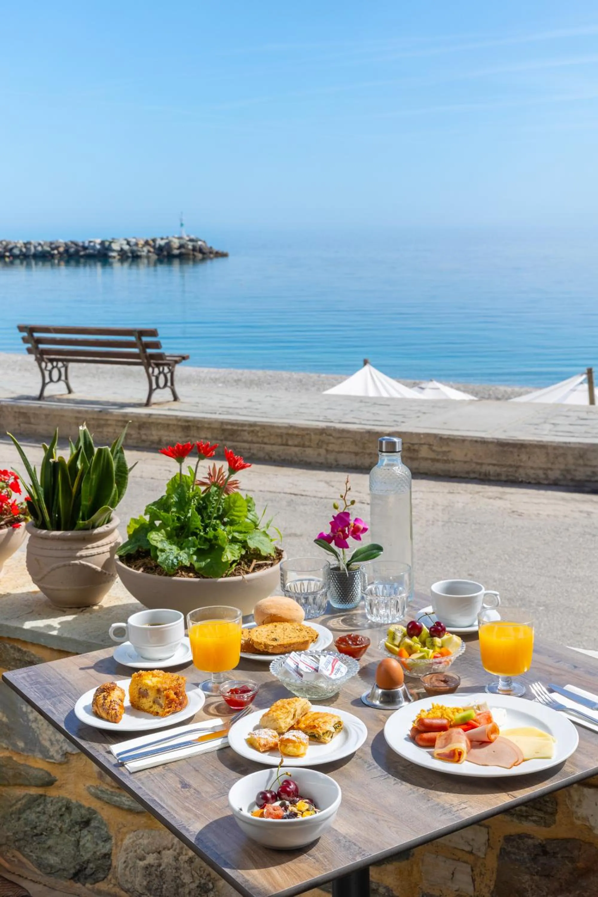 Breakfast in Kenta Beach Hotel