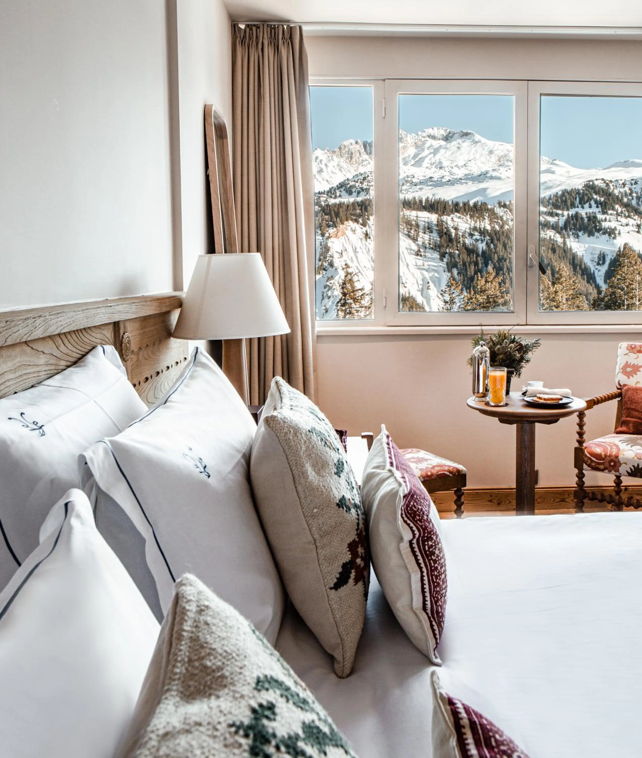 Bed in Alpes Hôtel du Pralong