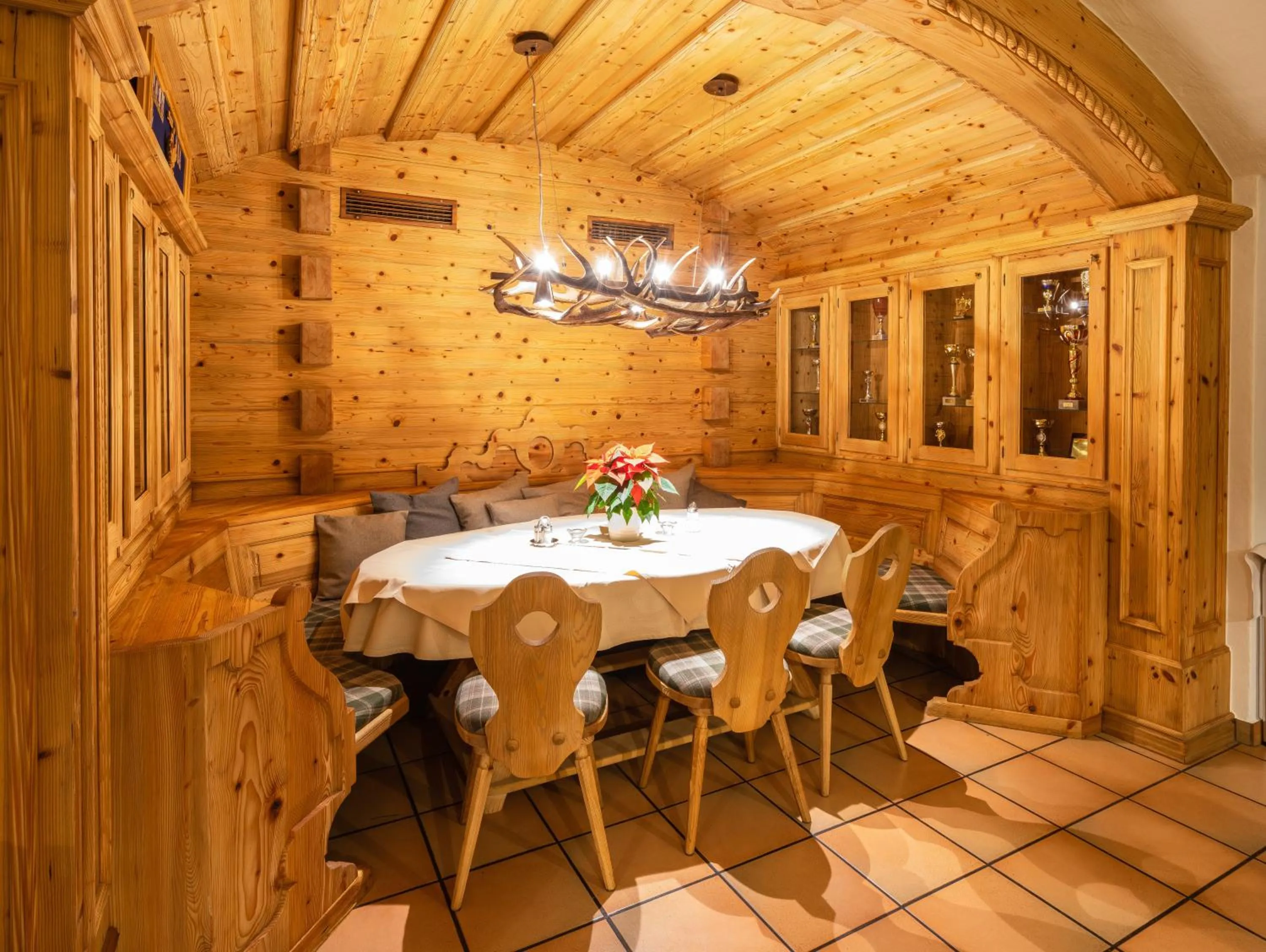 Restaurant/places to eat in Hotel Schörhof